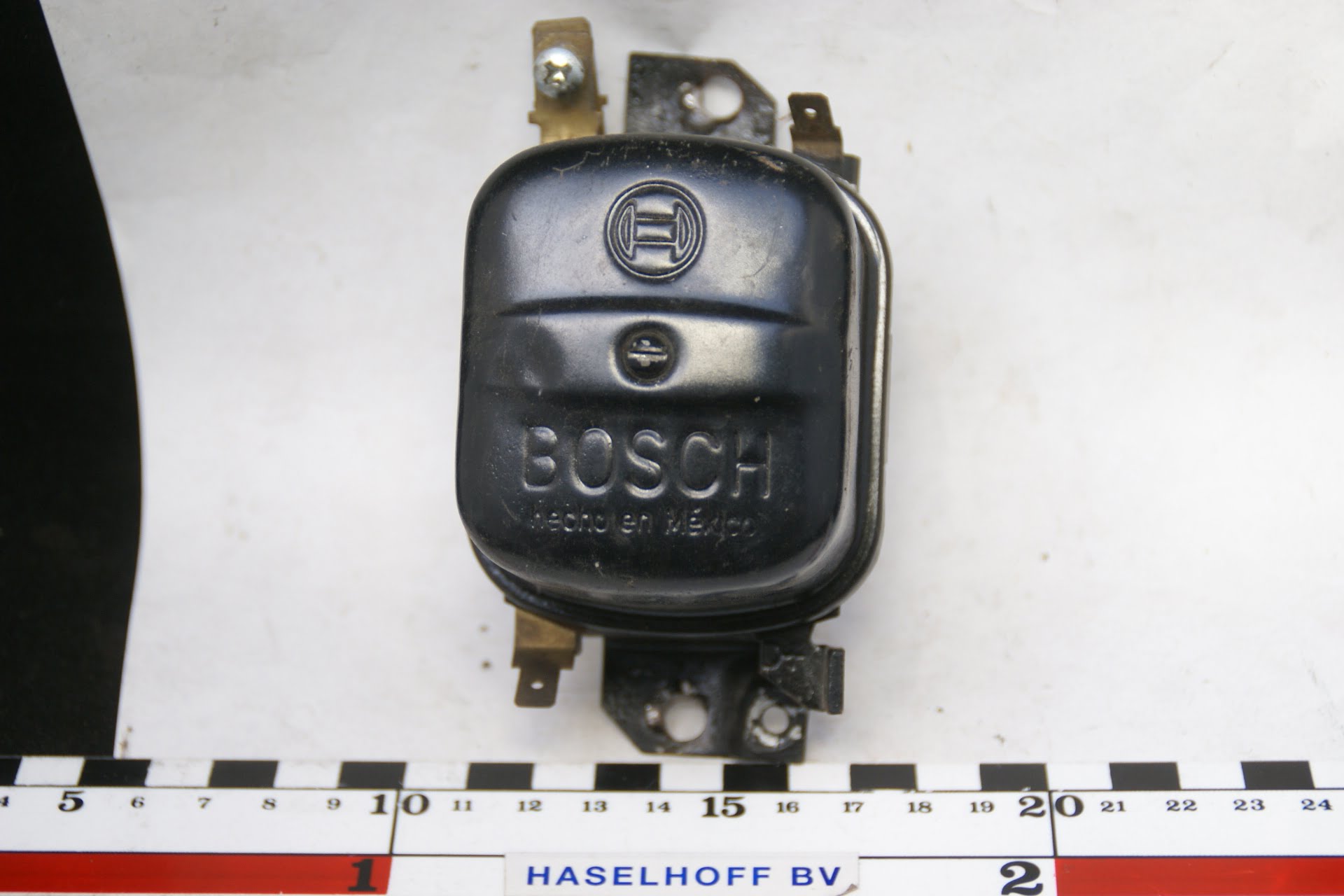 Bosch spanningsregelaar B18/20 gelijkstroom 12V 160314