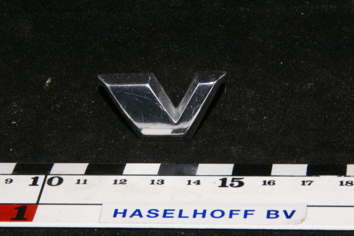 motorkapletter V zilver 141100-0367-0