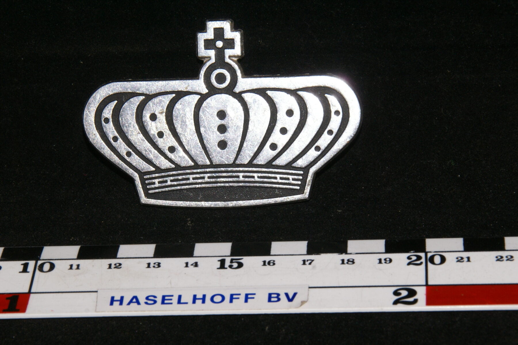 embleem C stijl kroon 141100-0533-0