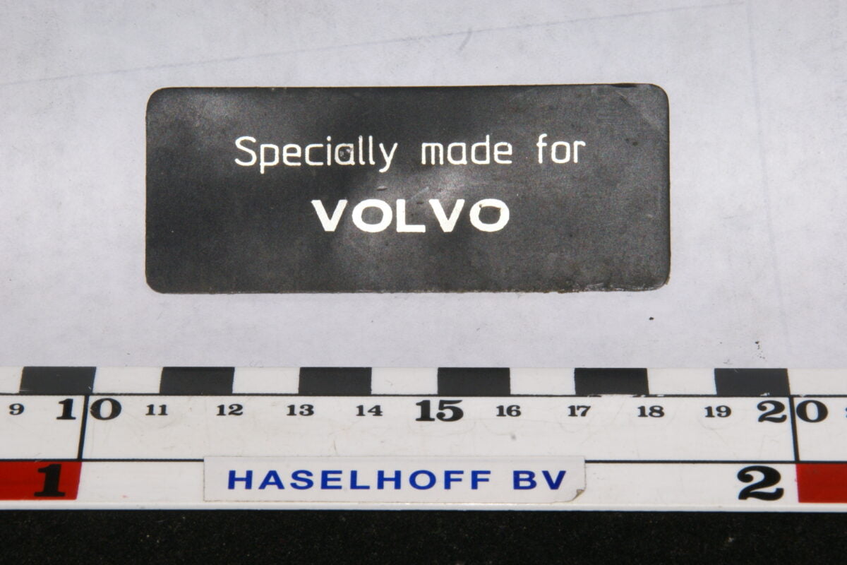 embleem Specially made for VOLVO 141100-0617-0