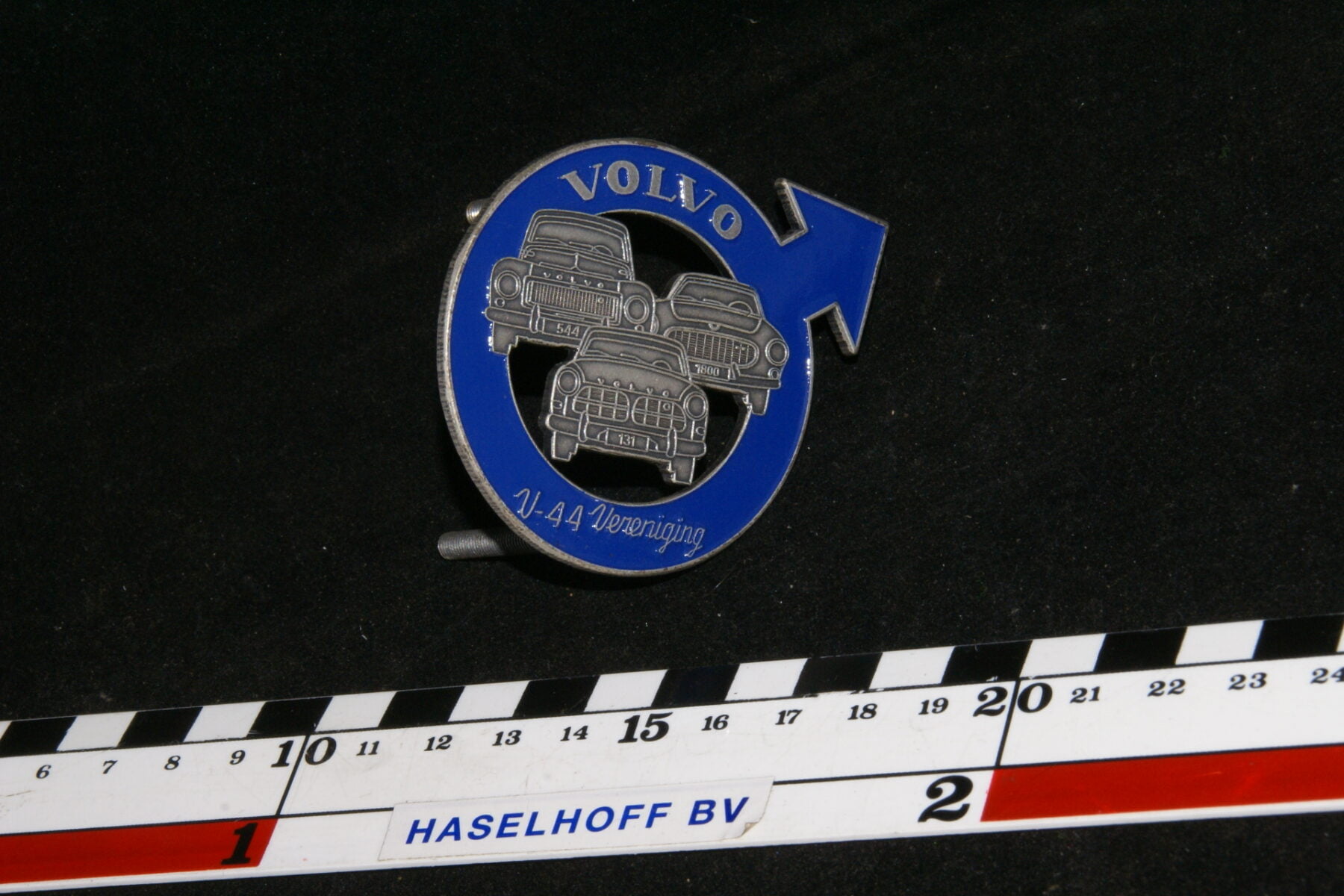 badge VOLVO V-44 VERENIGING (laat) 141100-0714-0