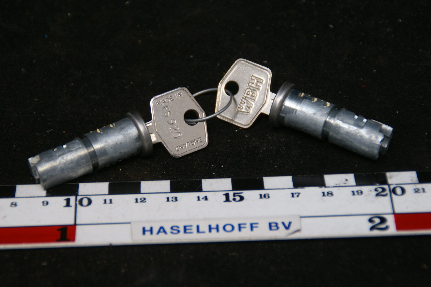 2 x slotcylinder met sleutel 160504-4498-0