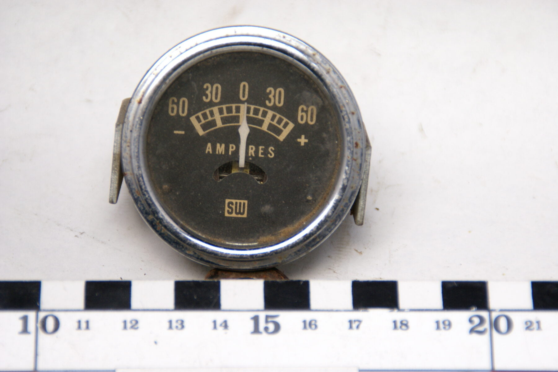 SW amperemeter met glas en chroomrand ca 52mm 160413-4056-0