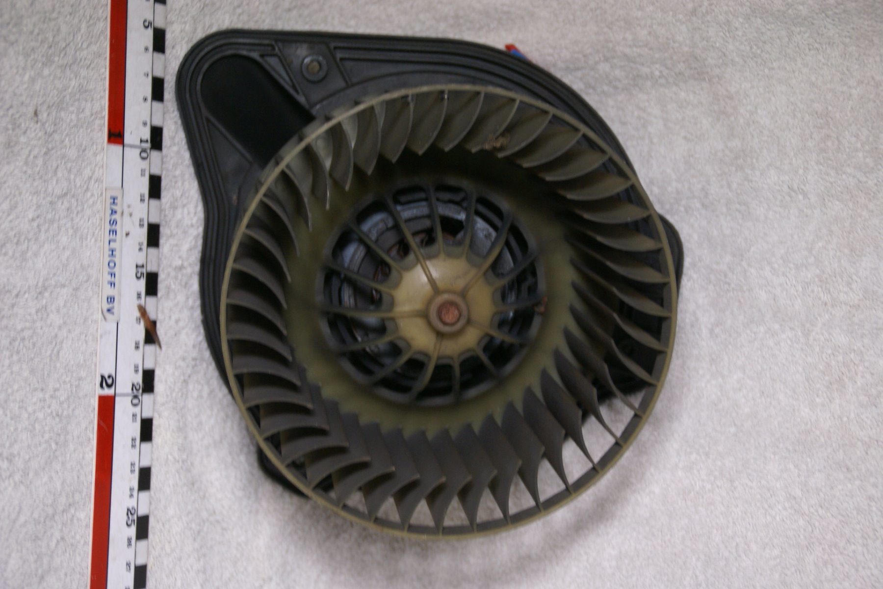ventilatormotor 6820812-0