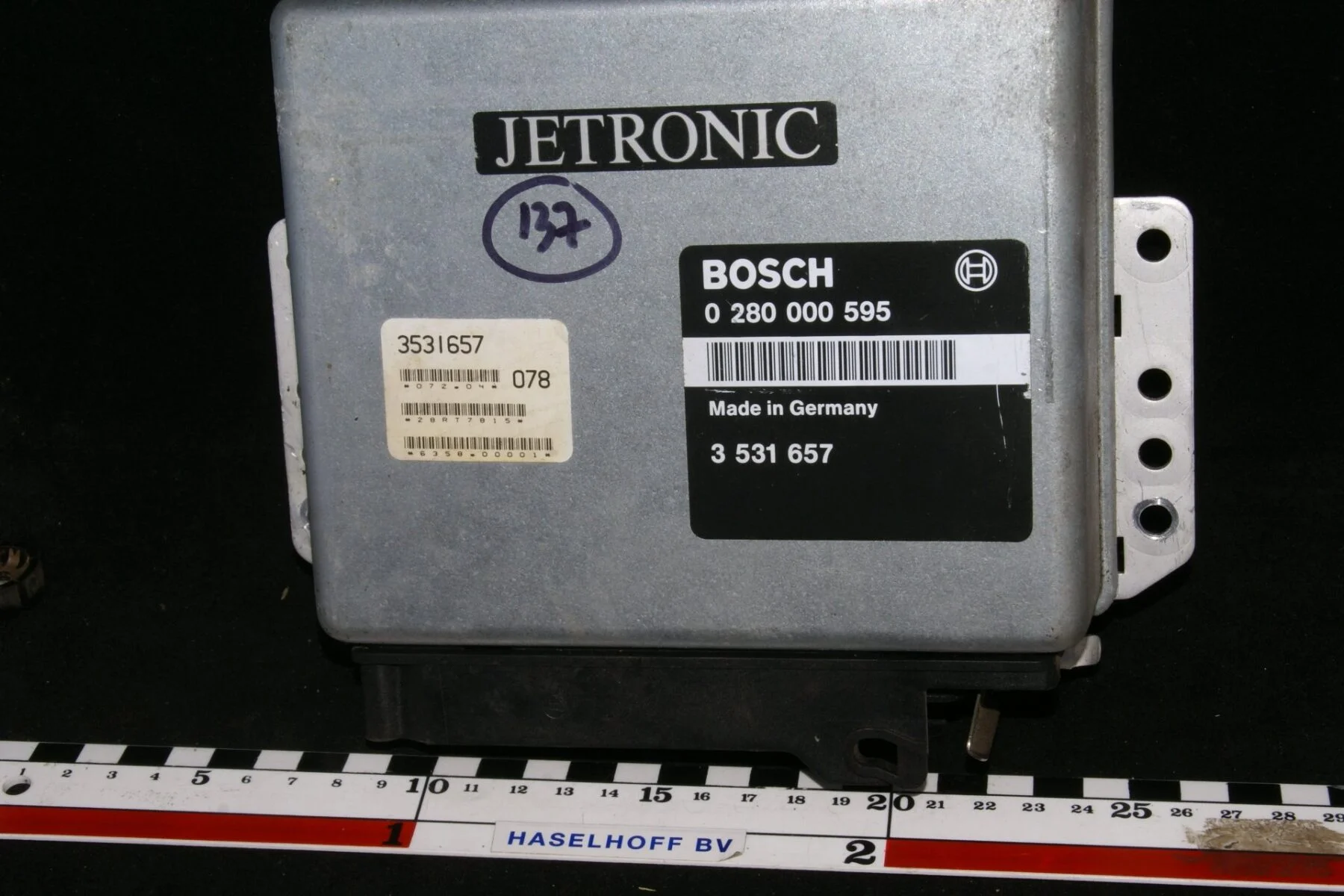 DSC01654 ecu Volvo BOSCH Jetronic 280000595
