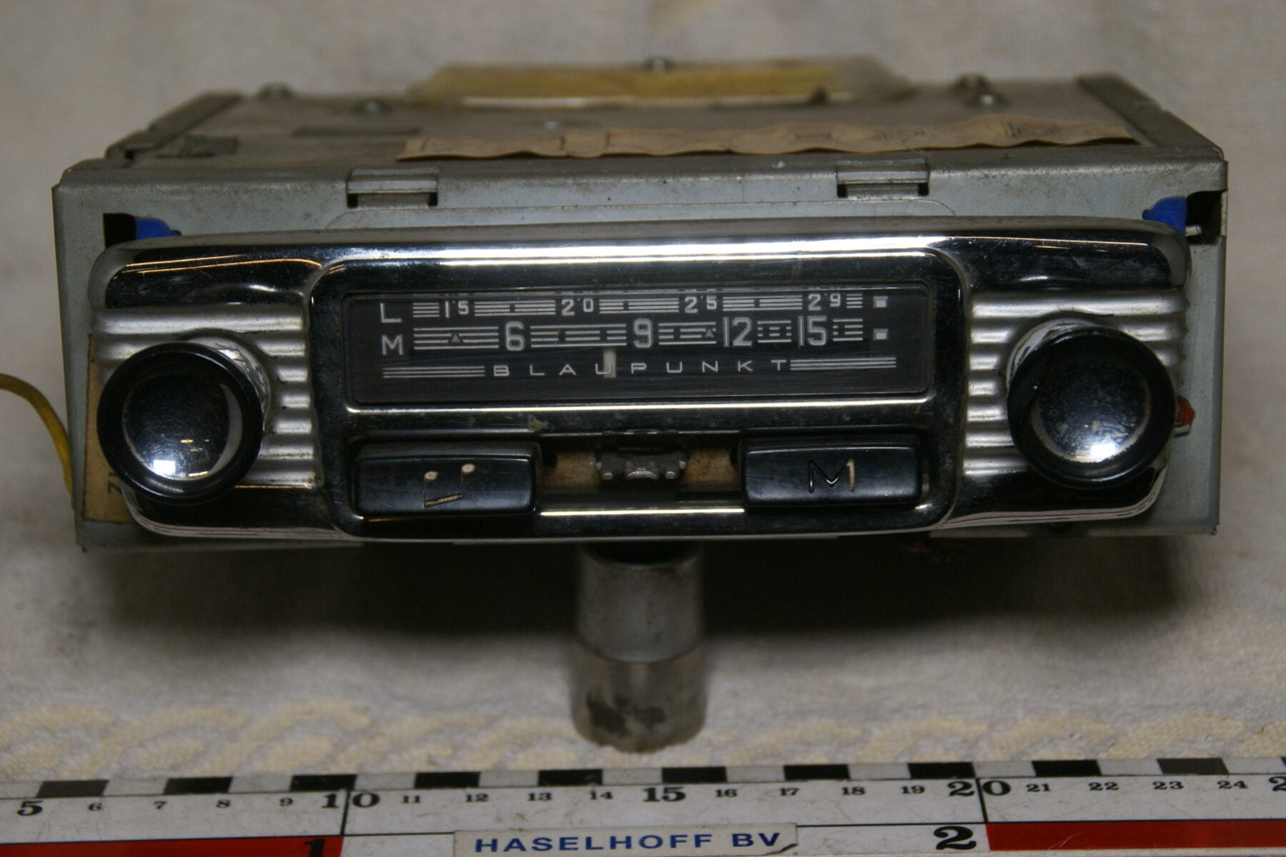 DSC00827 Volvo radio Blaupunkt 446996