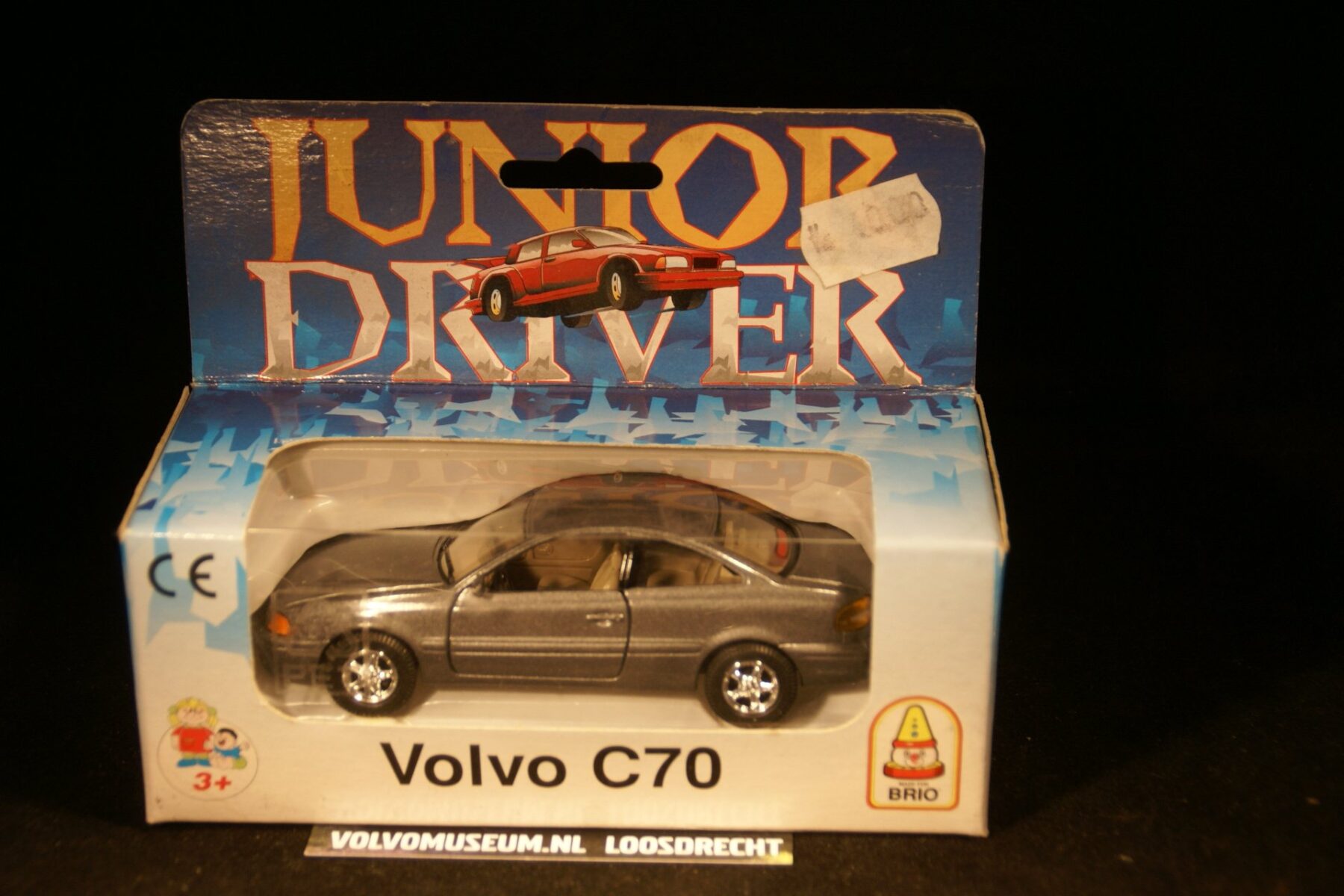 DSC02356 miniatuur Volvo C70 coupe grijsmet 1op43 Brio 180508 MB