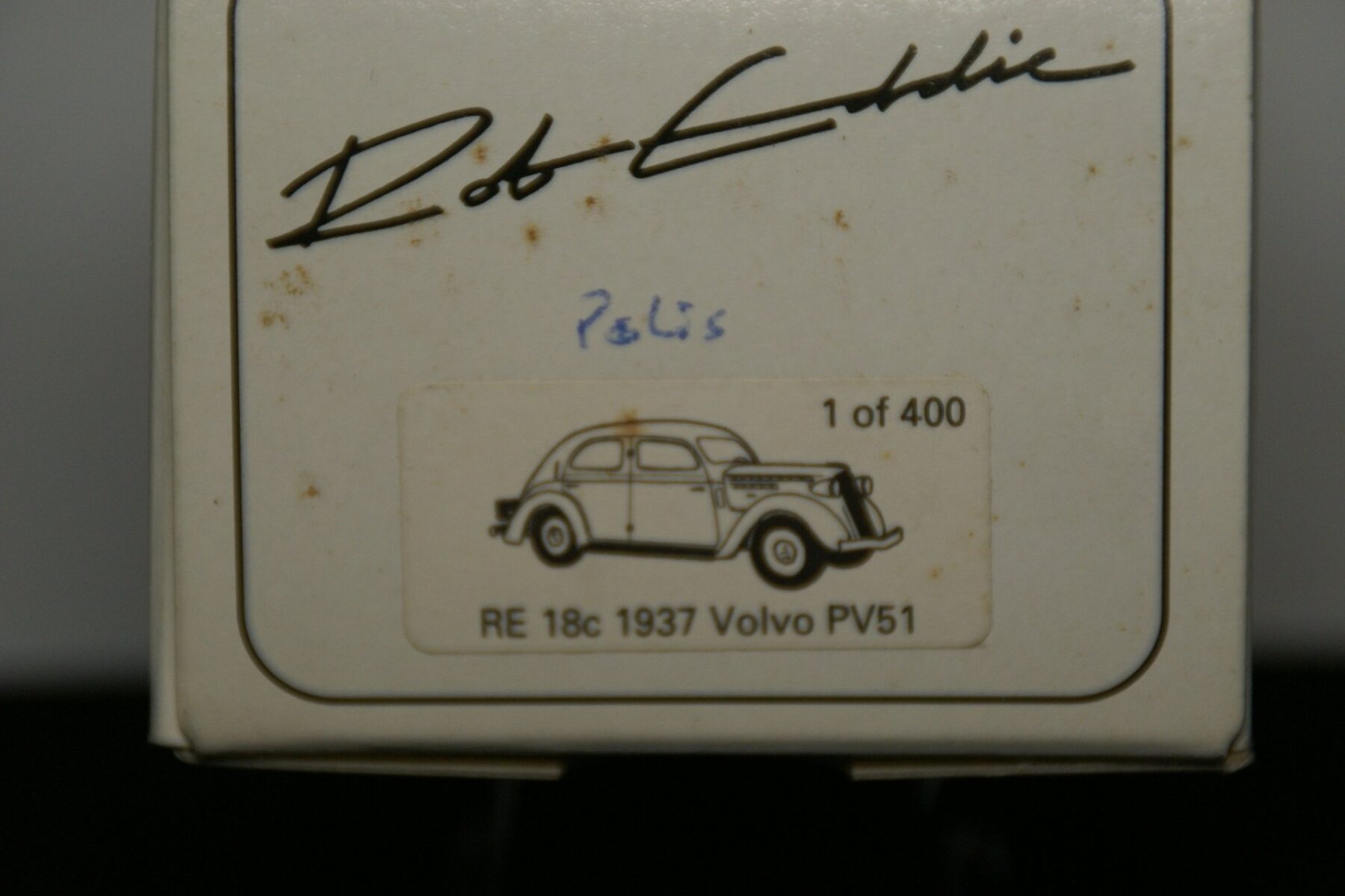 DSC02443 miniatuur 1937 Volvo PV51 polis zwart 1op43 Robeddy RE18c 1 van 400 MB