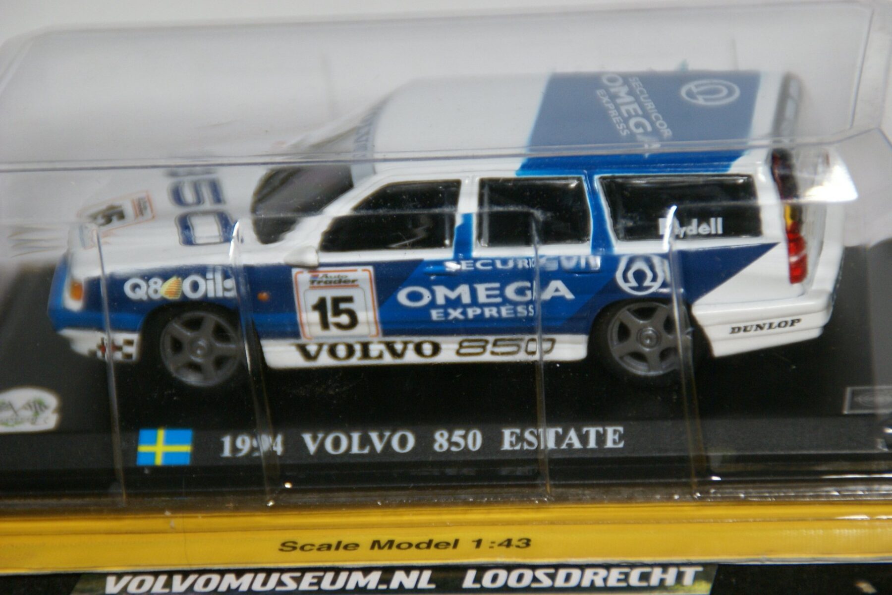 DSC02621 miniatuur 1994 Volvo 850 854 racer Rydell 1op43 MB