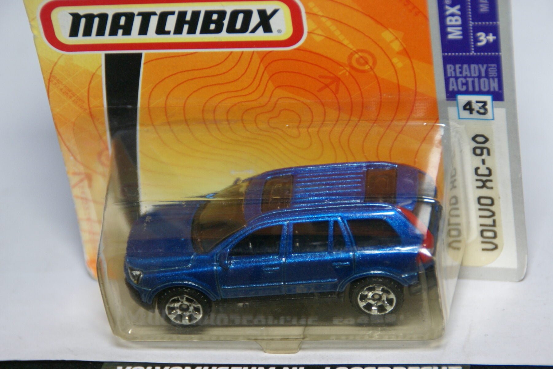DSC02749 miniatuur Volvo XC90 blauwmet ca 1op70 Matchbox 08626 MB