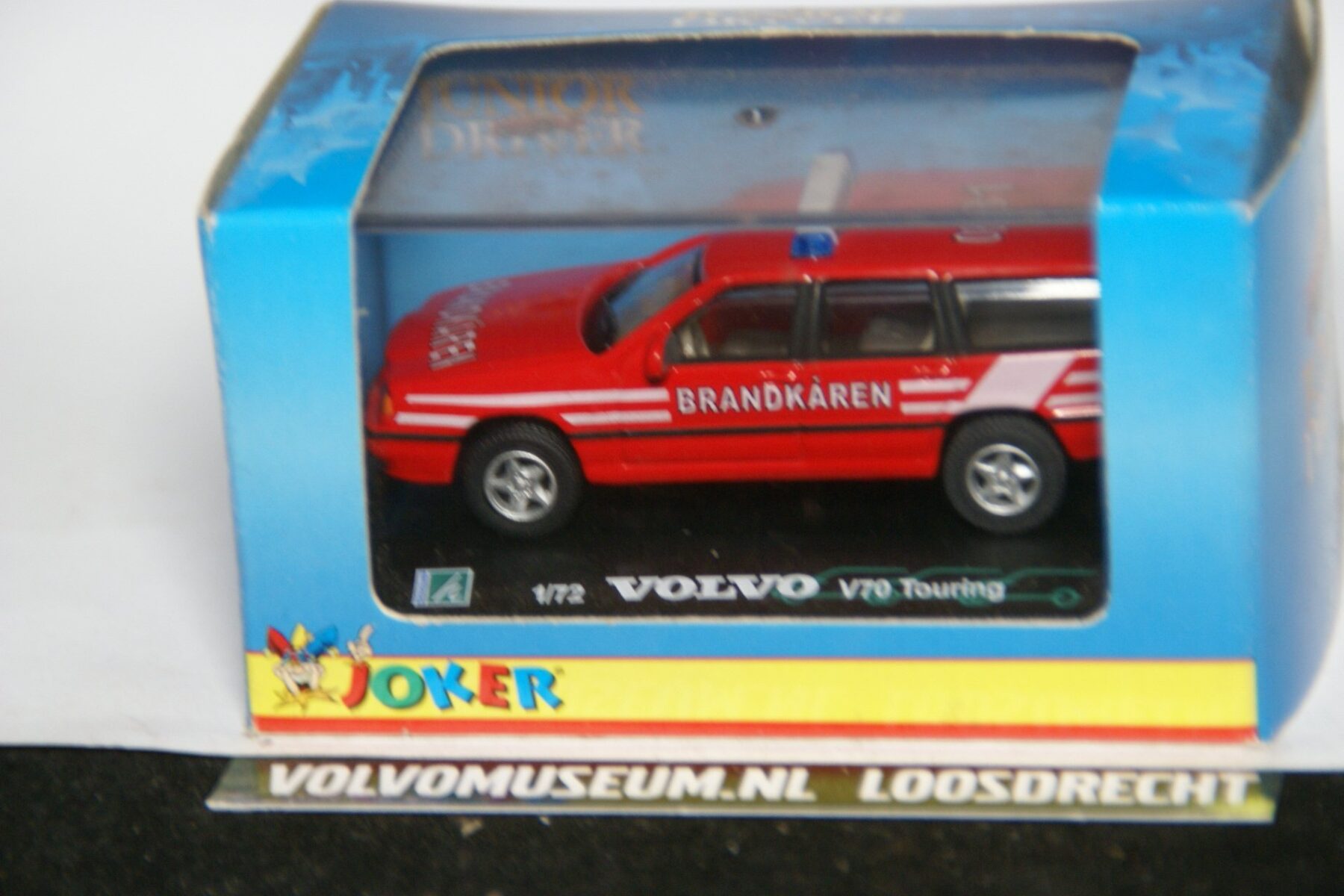 DSC02817 miniatuur Volvo V70 brandweer 1op72 Brio 181345 MB