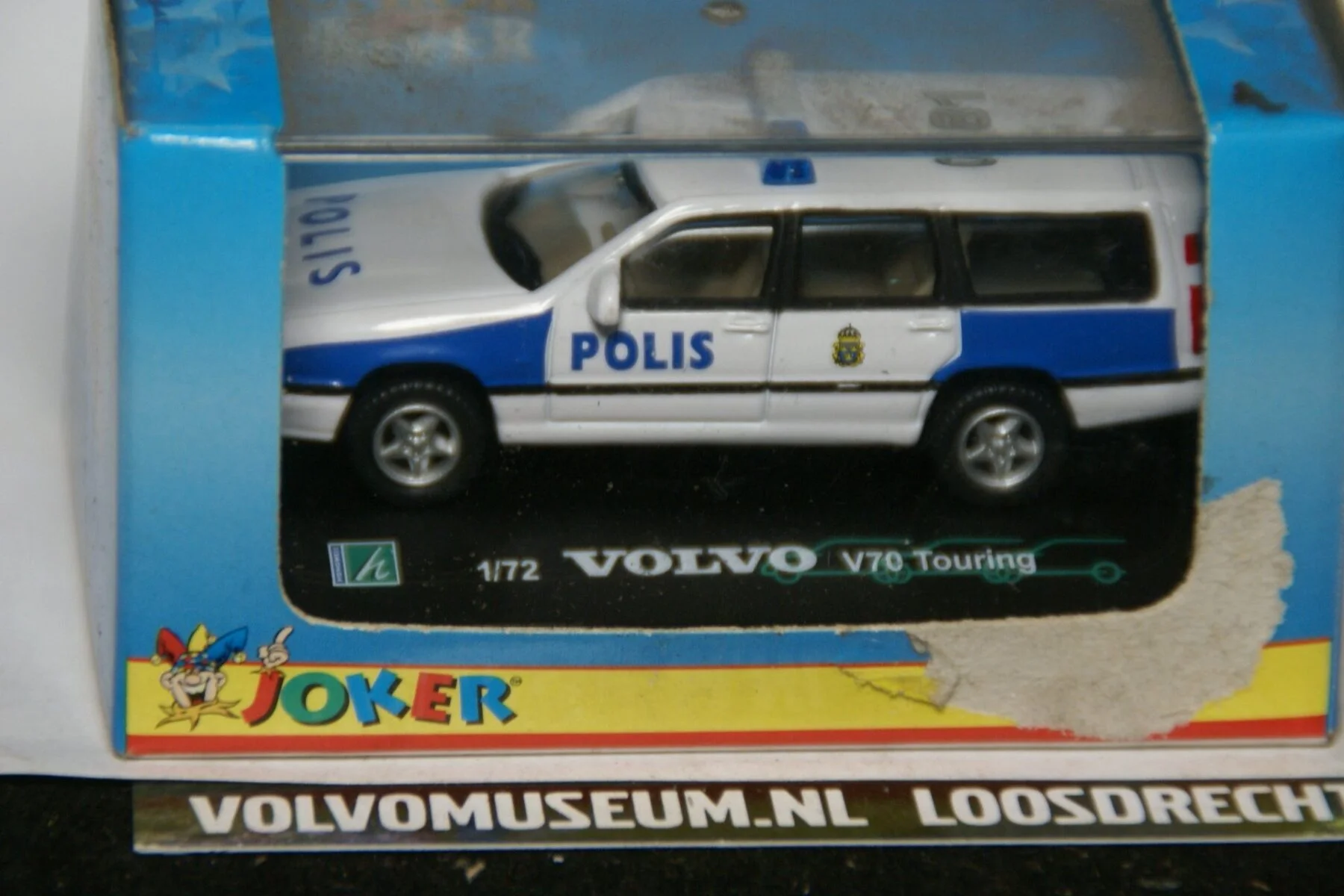 DSC02823 miniatuur Volvo V70 polis 1op72 Brio 181345 MB