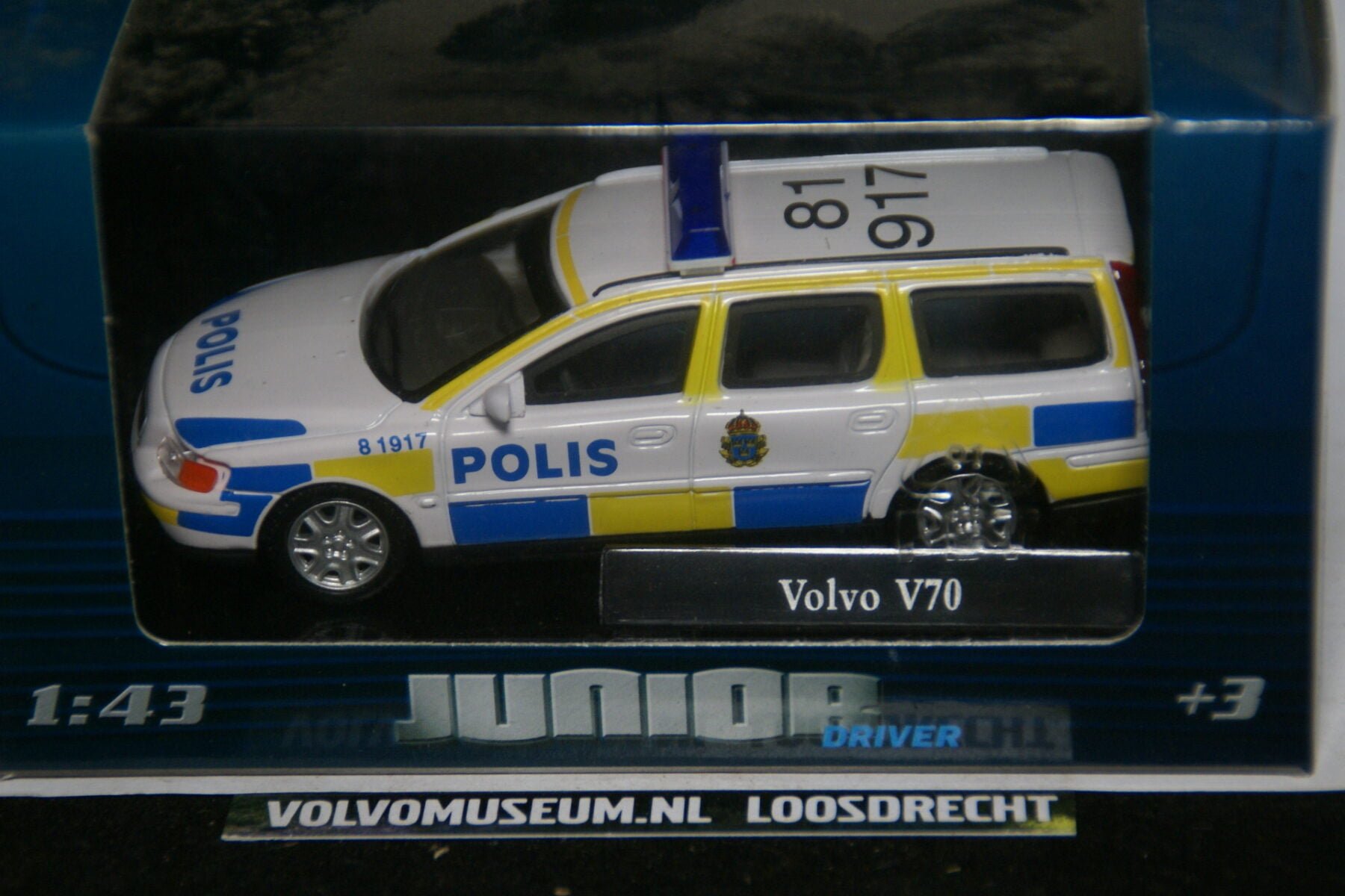 DSC02851 miniatuur Volvo V70 polis wit geel blauw 1op43 Brio  041940 MB