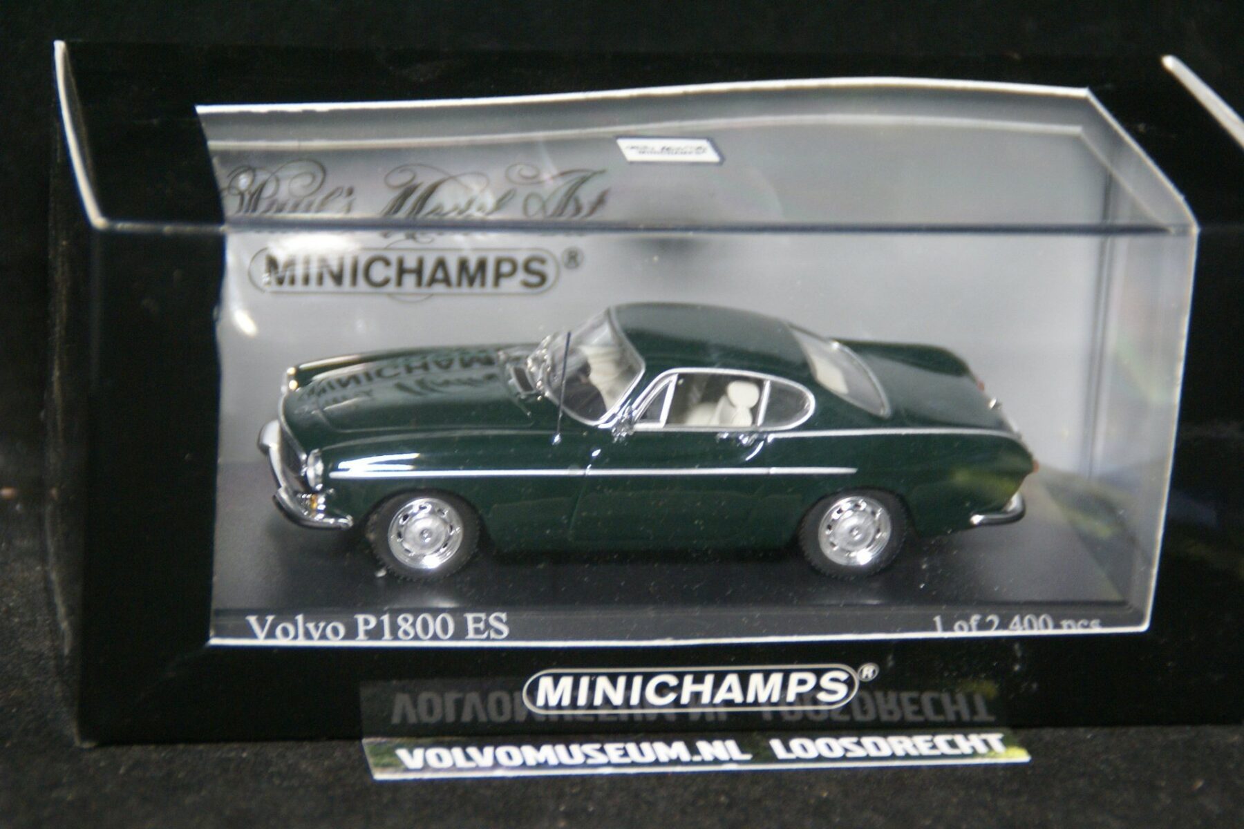 DSC03210 miniatuur 1969 Volvo P1800 groen 1op43 Minichamps 171625 1 van 2400 MB