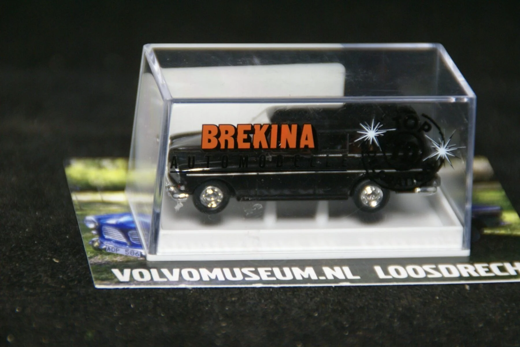 DSC03235 miniatuur Volvo Amazon combi zwart 1op87 Brekina 29250 MB
