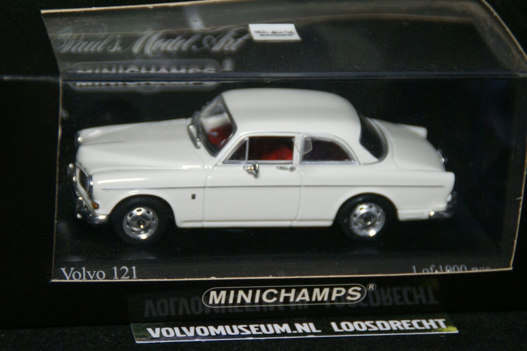 DSC03240 miniatuur 1966 Volvo Amazon 130 wit 1op43 Minichamps 171003 1 van 1008 MB