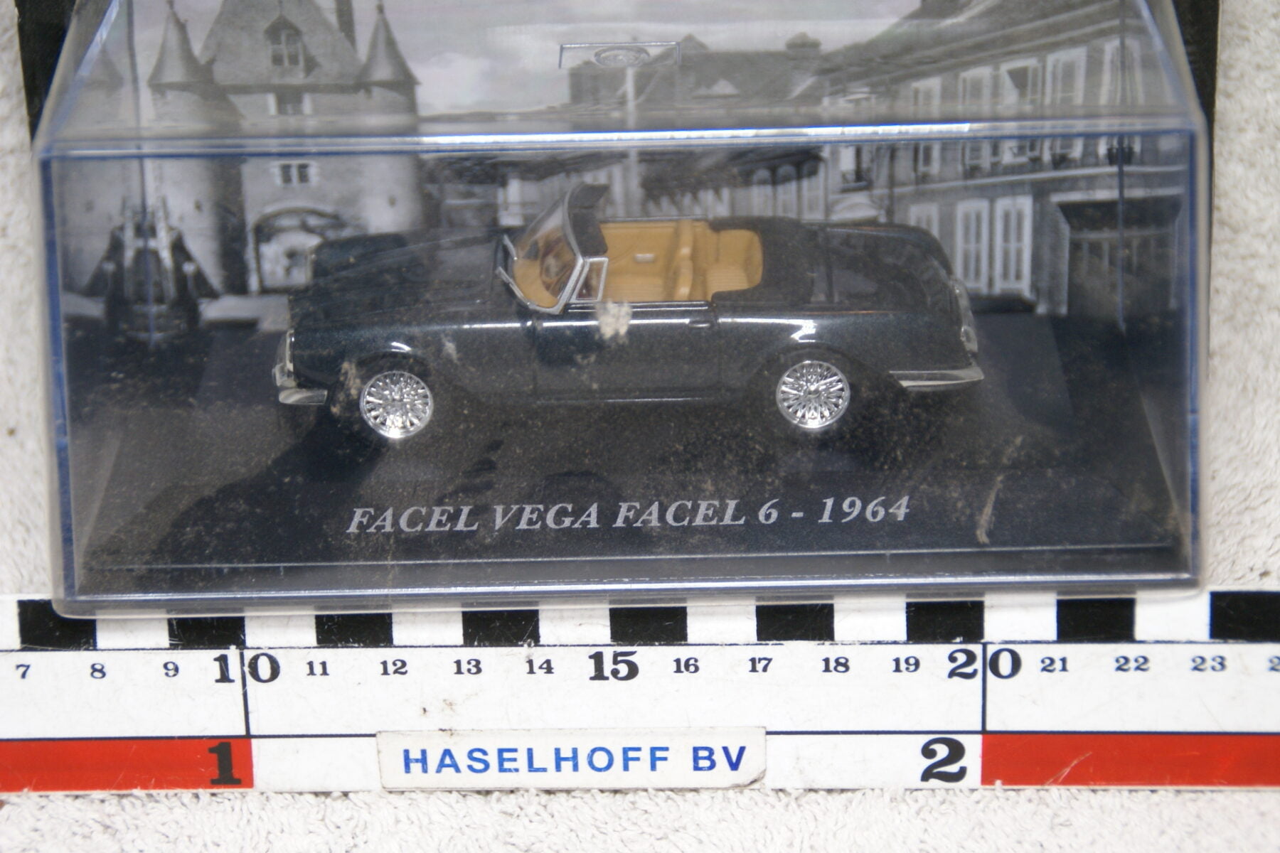 DSC07356 miniatuur 1964 Facel Vega Facel 6 grijs 1op43 MB