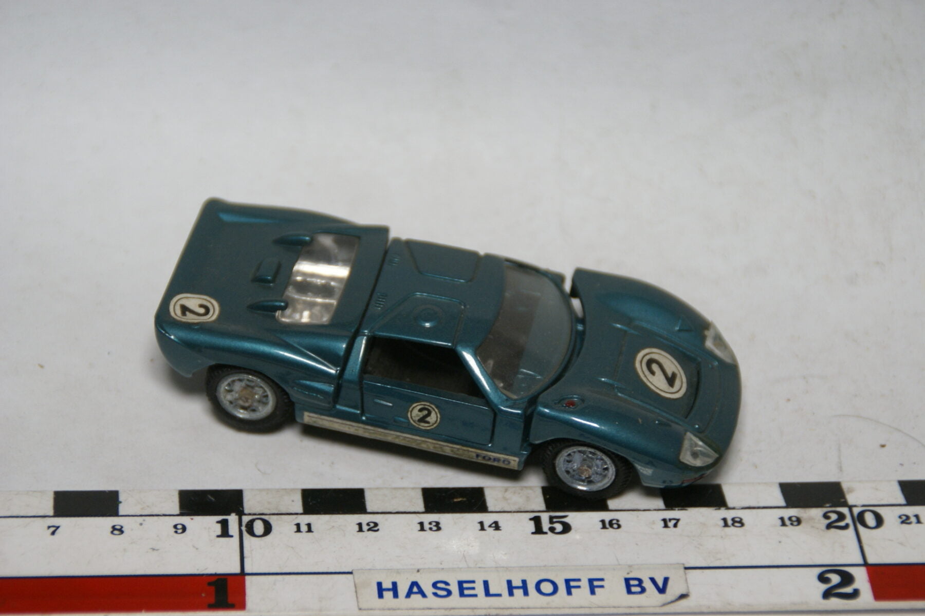 DSC07763 miniatuur Ford GT40 MkII blauw 1op43 Mebetoys nr A-24