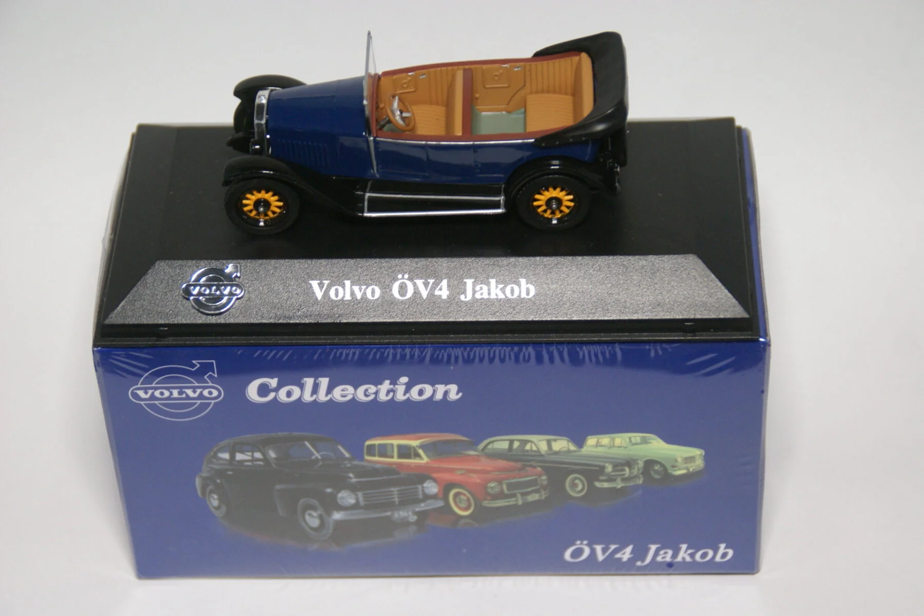 DSC01134 miniatuur Volvo OV4 Jakob blauw 1op43 Atlas 26 nieuw
