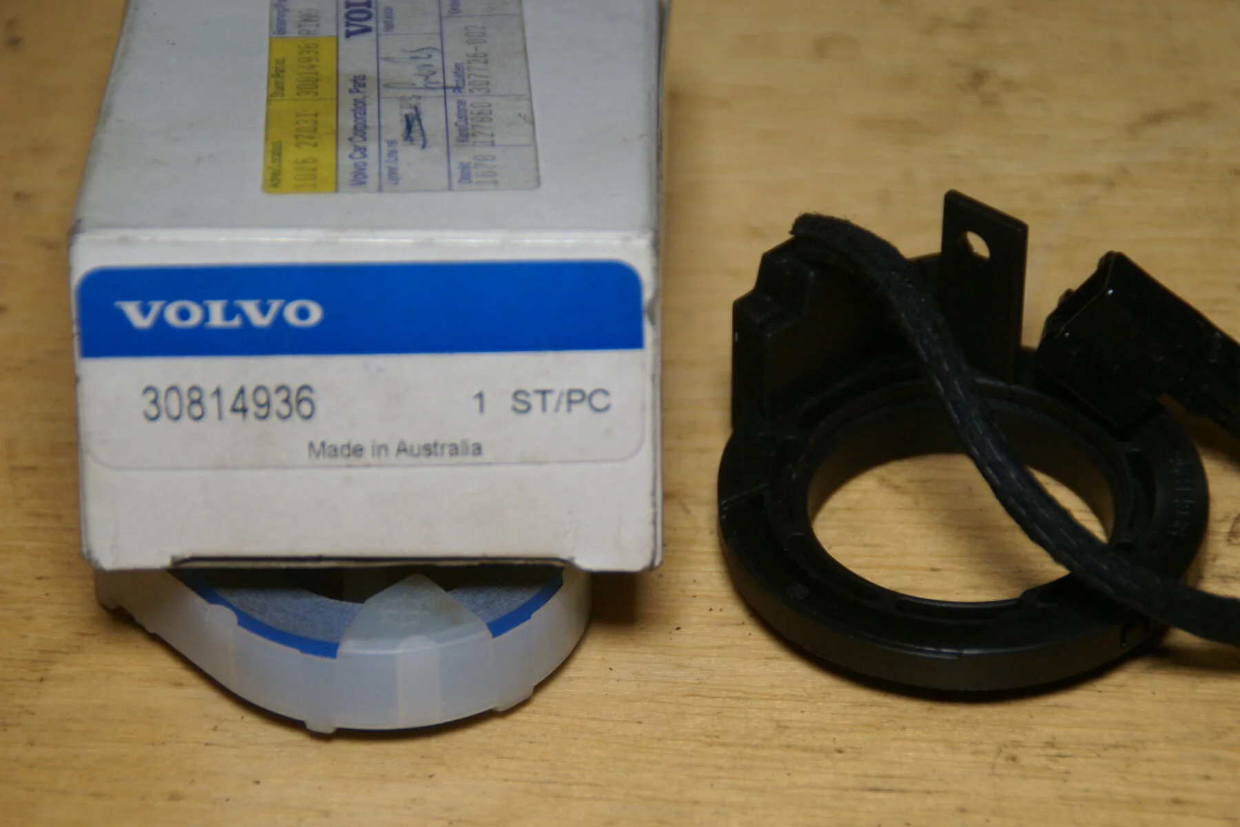 DSC01636 Volvo SV40 centrale vergrendeling 30814936 NOS