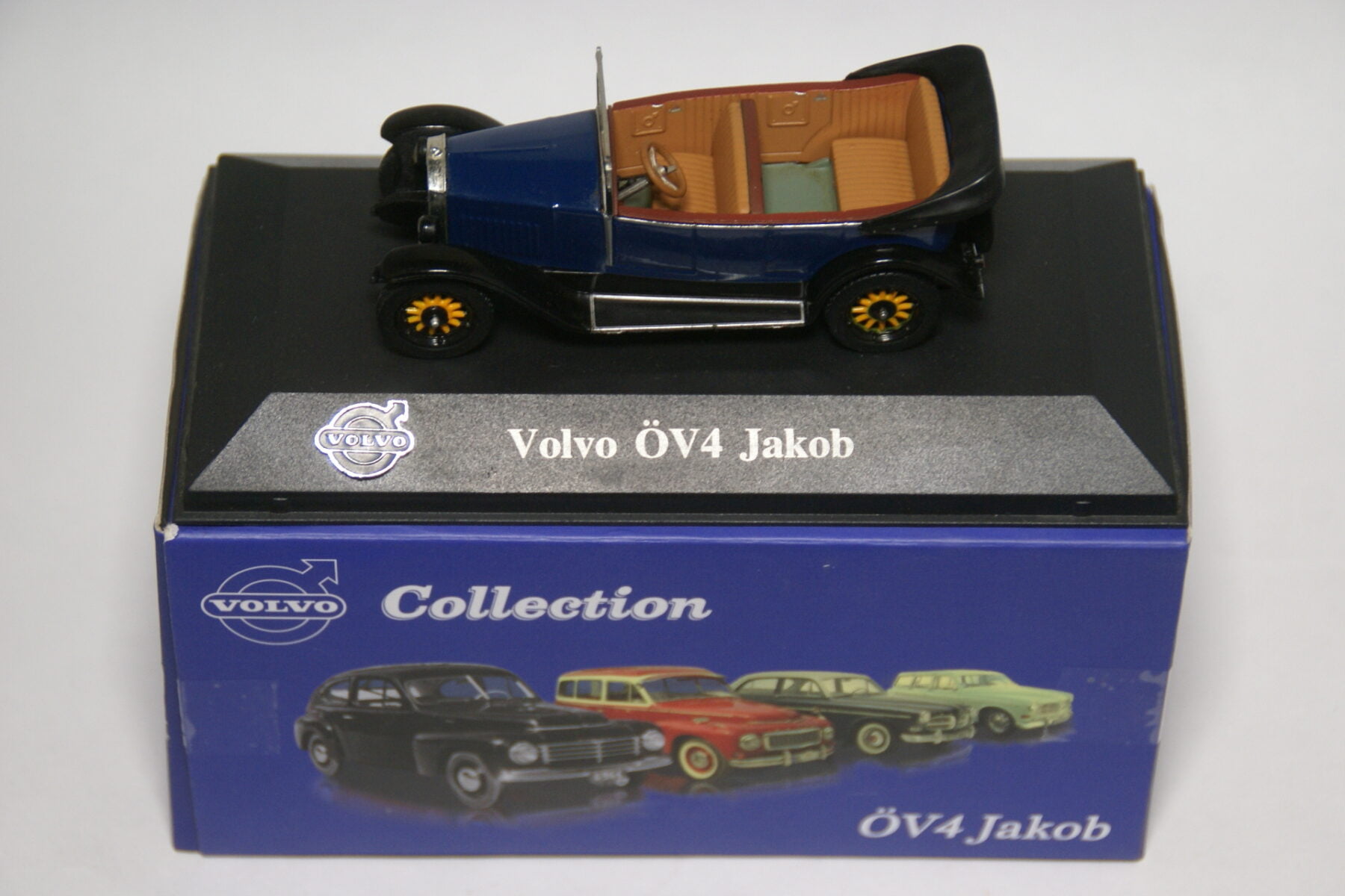 DSC01815 miniatuur 1927 Volvo OV4 Jakob blauw 1op43 Atlas 026 mint in doos