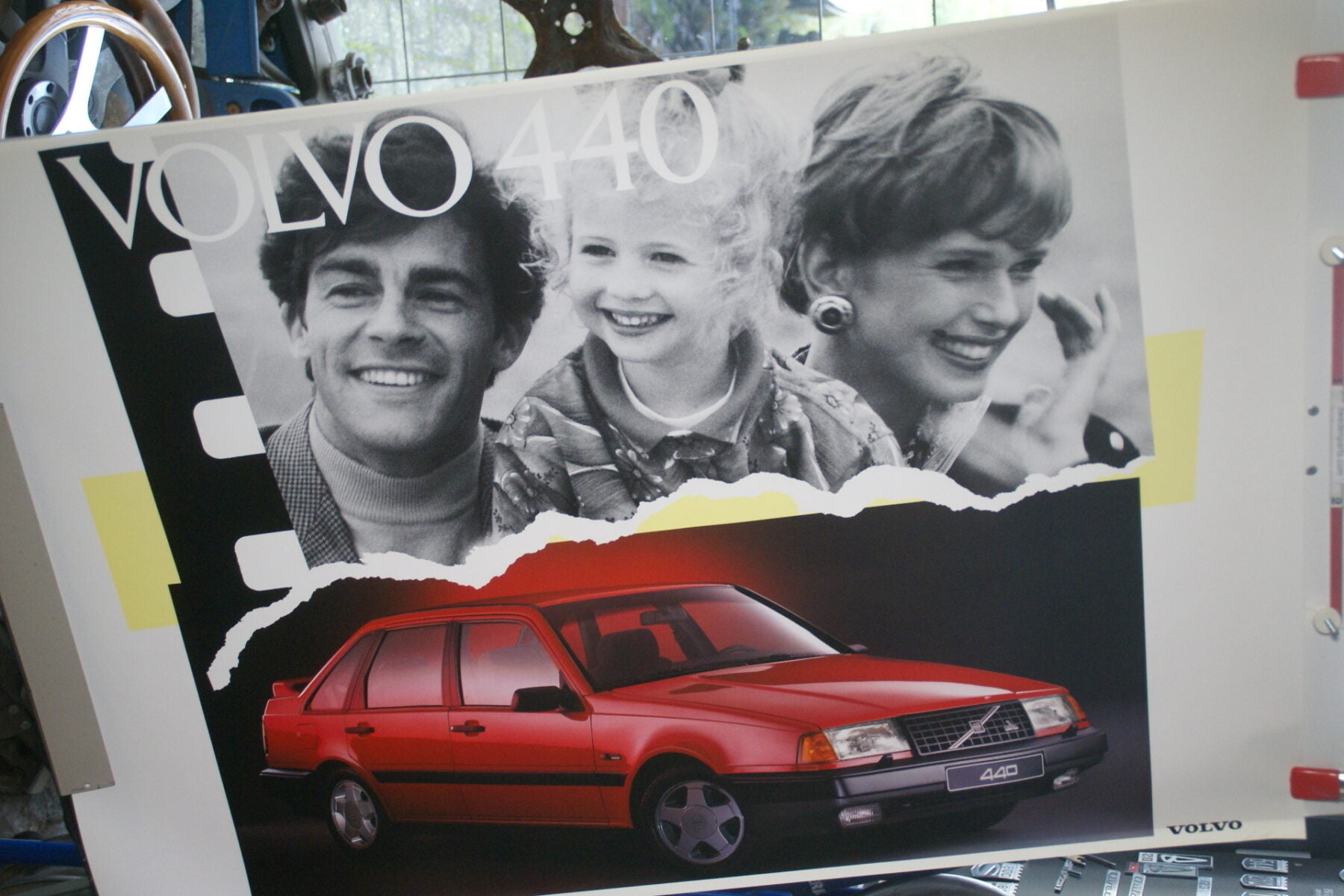 DSC02146 1991 Volvo 440 rood poster MCCARBV6652
