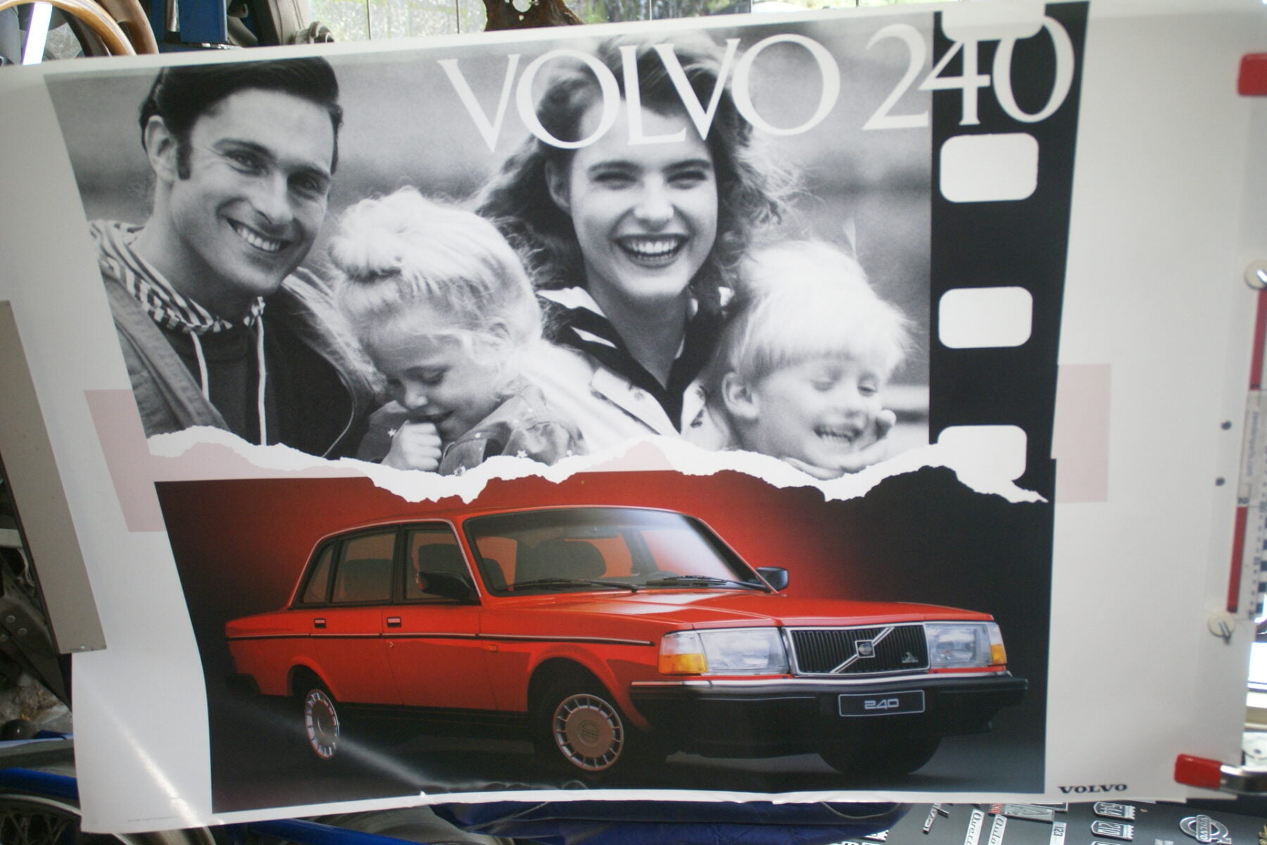 DSC02249 Volvo 244 rood poster 4381
