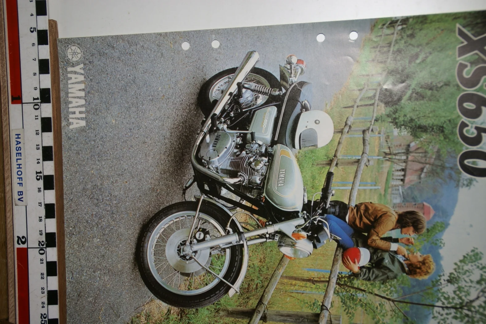 DSC02660 1977 brochure Yamaha XS650 032048