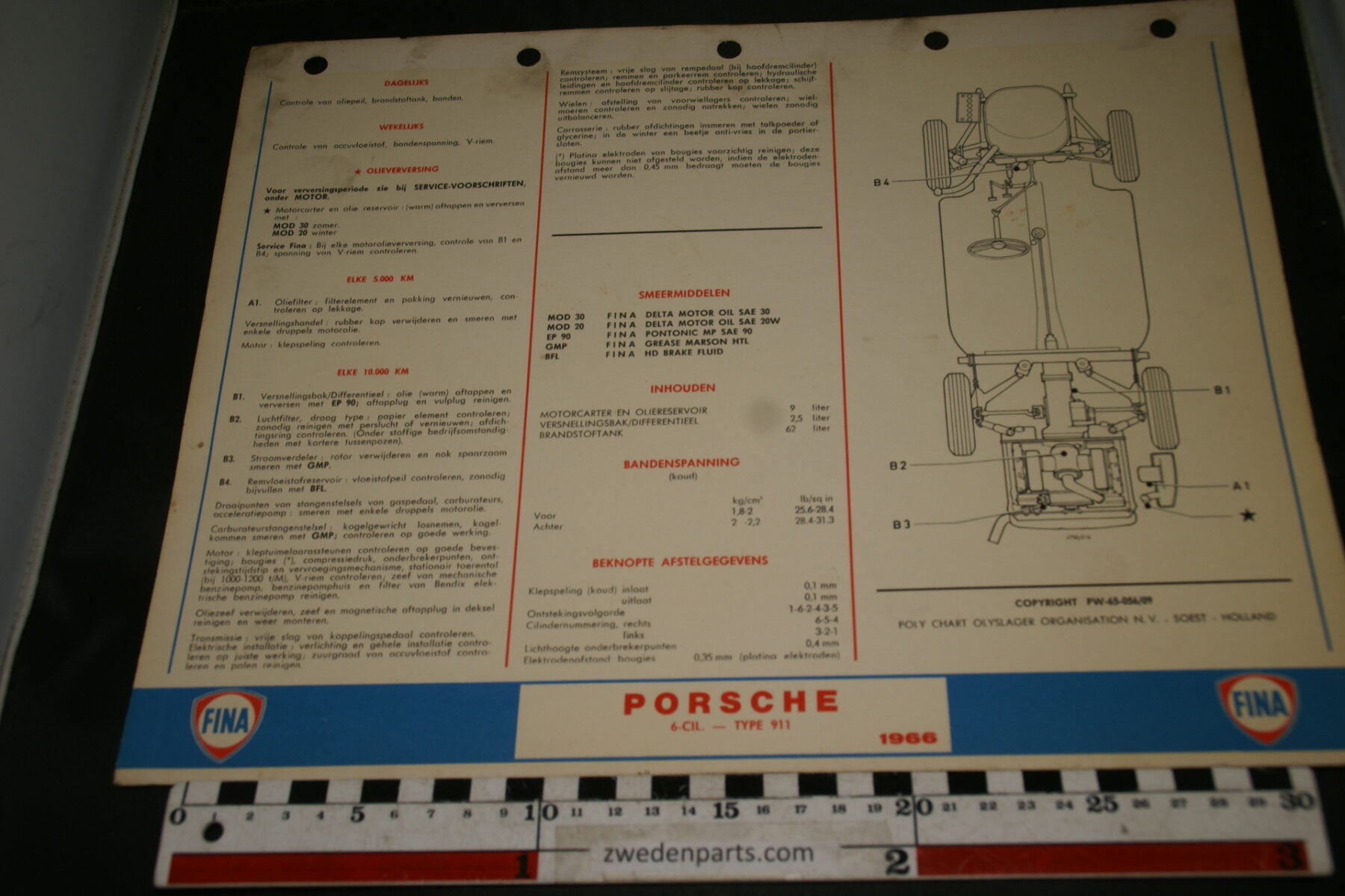DSC03837 1966 kaart met smeerschema Porsche 911 NL francais