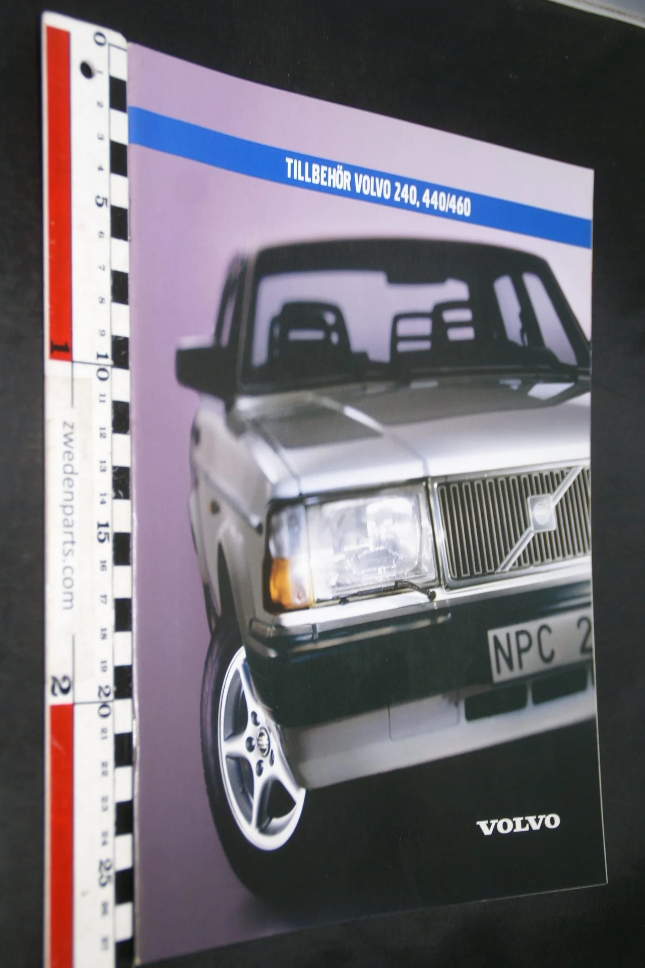 DSC03876 2000 brochure Volvo 240 400 accessoires MSPV527 0247 Svenskt rotated