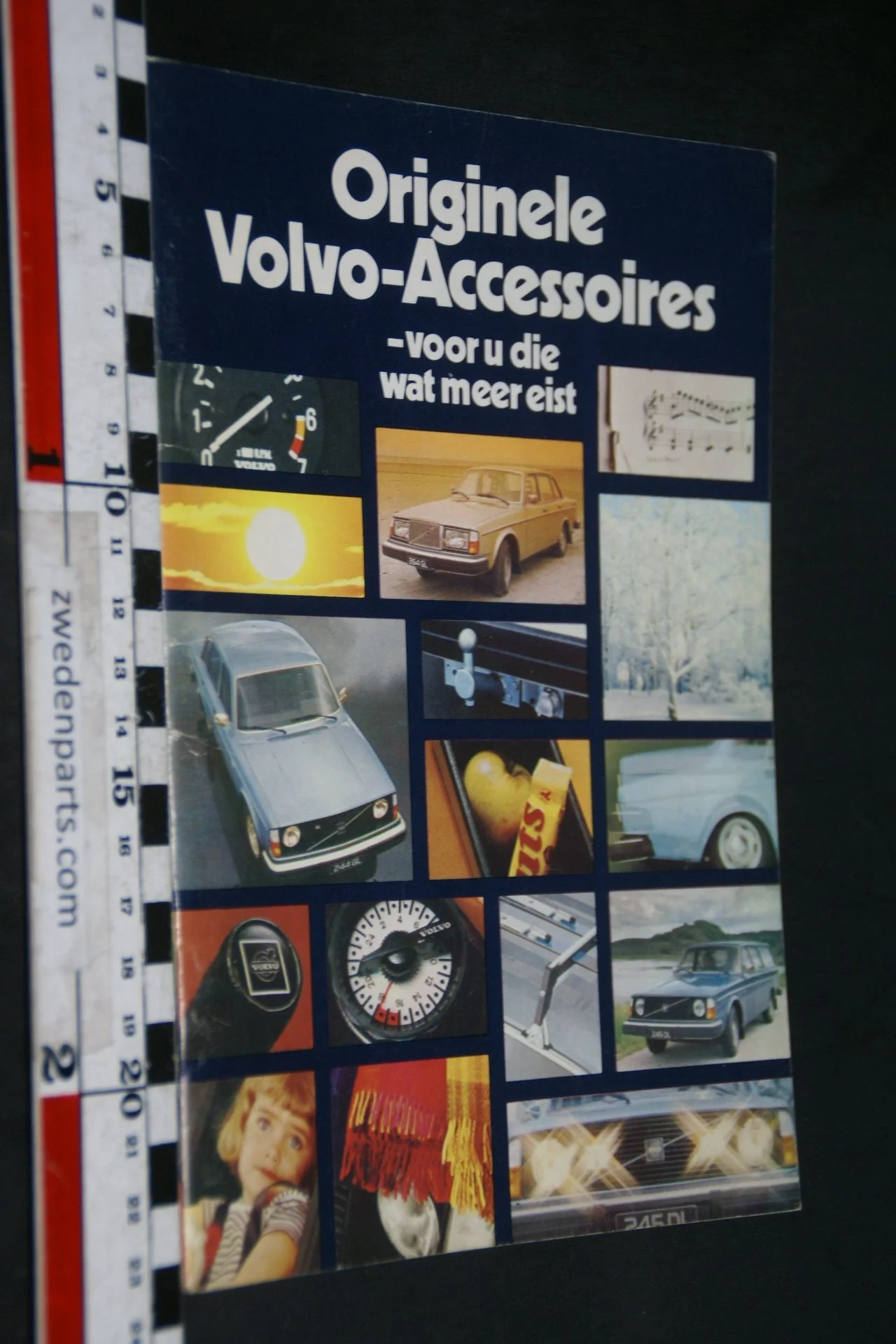 DSC03910 brochure Volvo 240 accessoires RSP33364 rotated