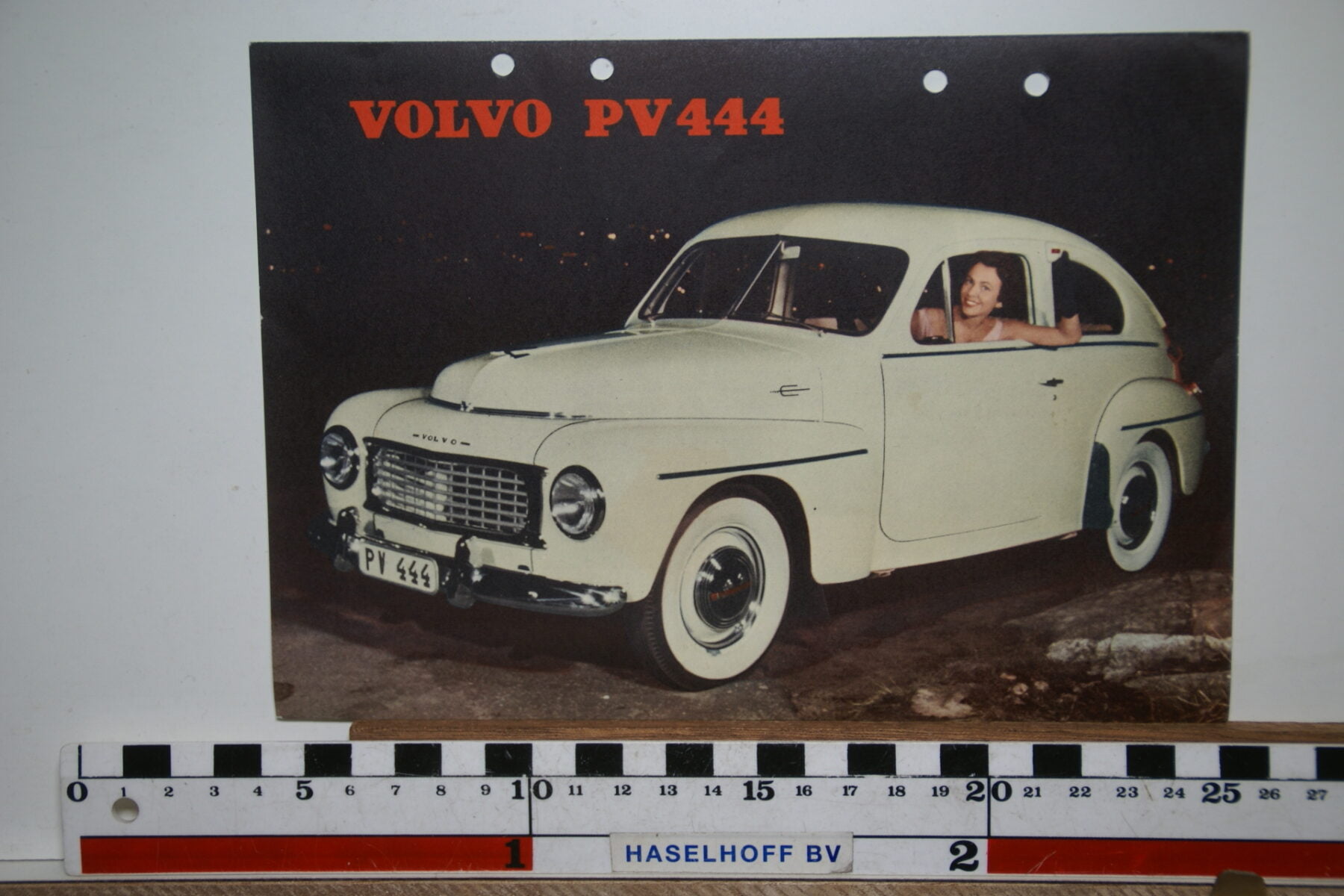 DSC04071 brochure sheet Volvo PV444