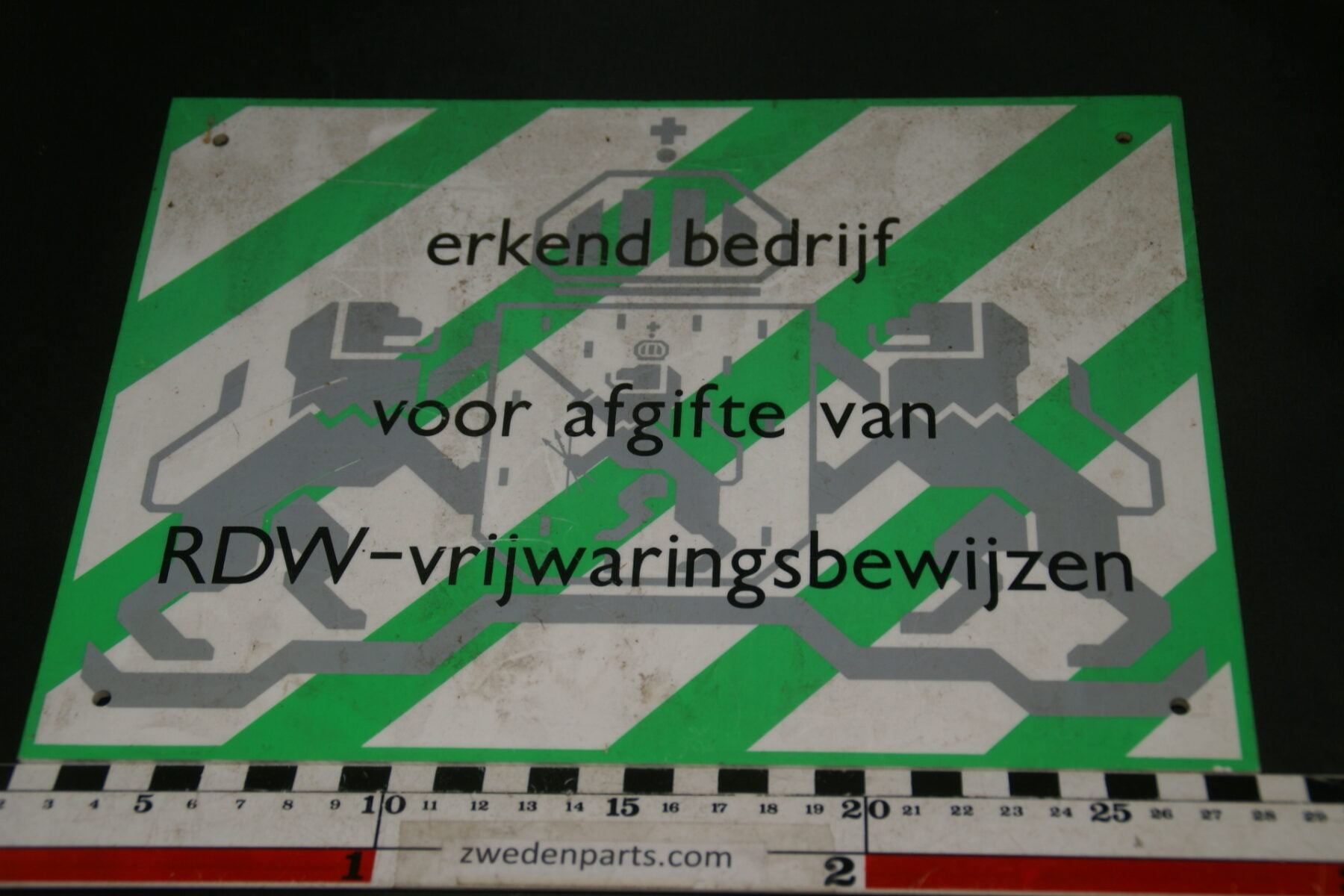 DSC04252 bordje kunststof RDW vrijwaringsbewijzen vuil maar NOS 1