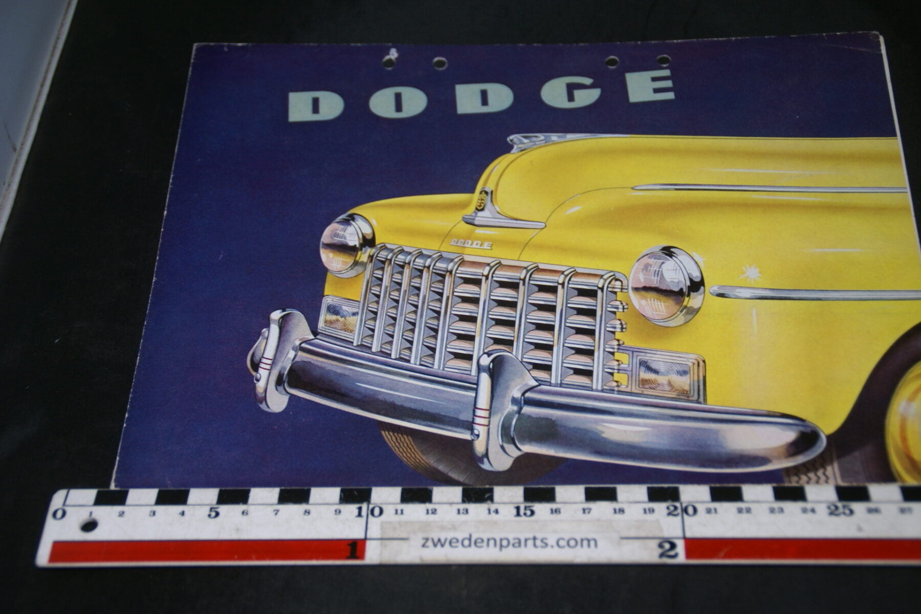 DSC04706 ca 1948 brochure Dodge English