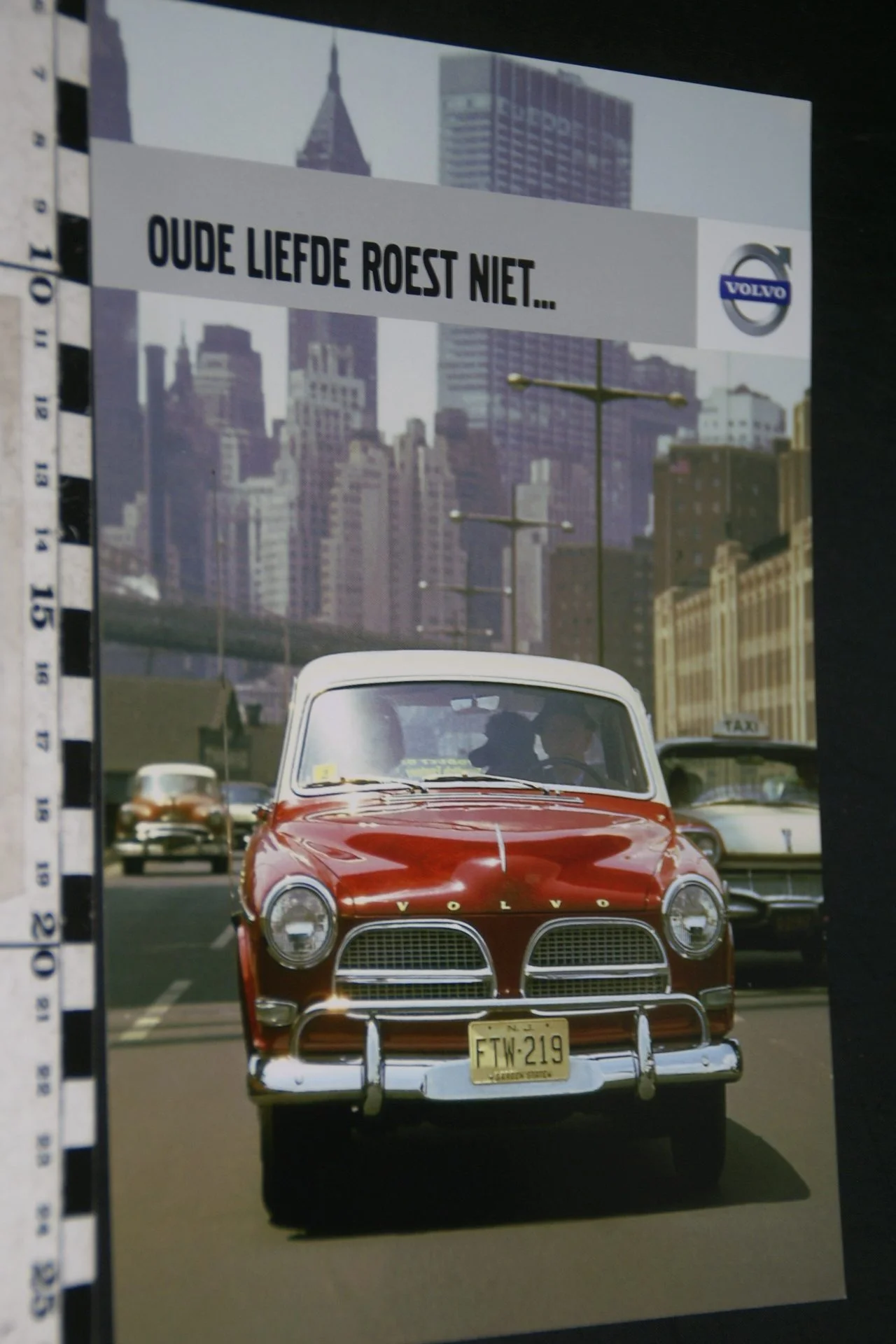 DSC05152 brochure Volvo Amazon Oude liefde roest niet