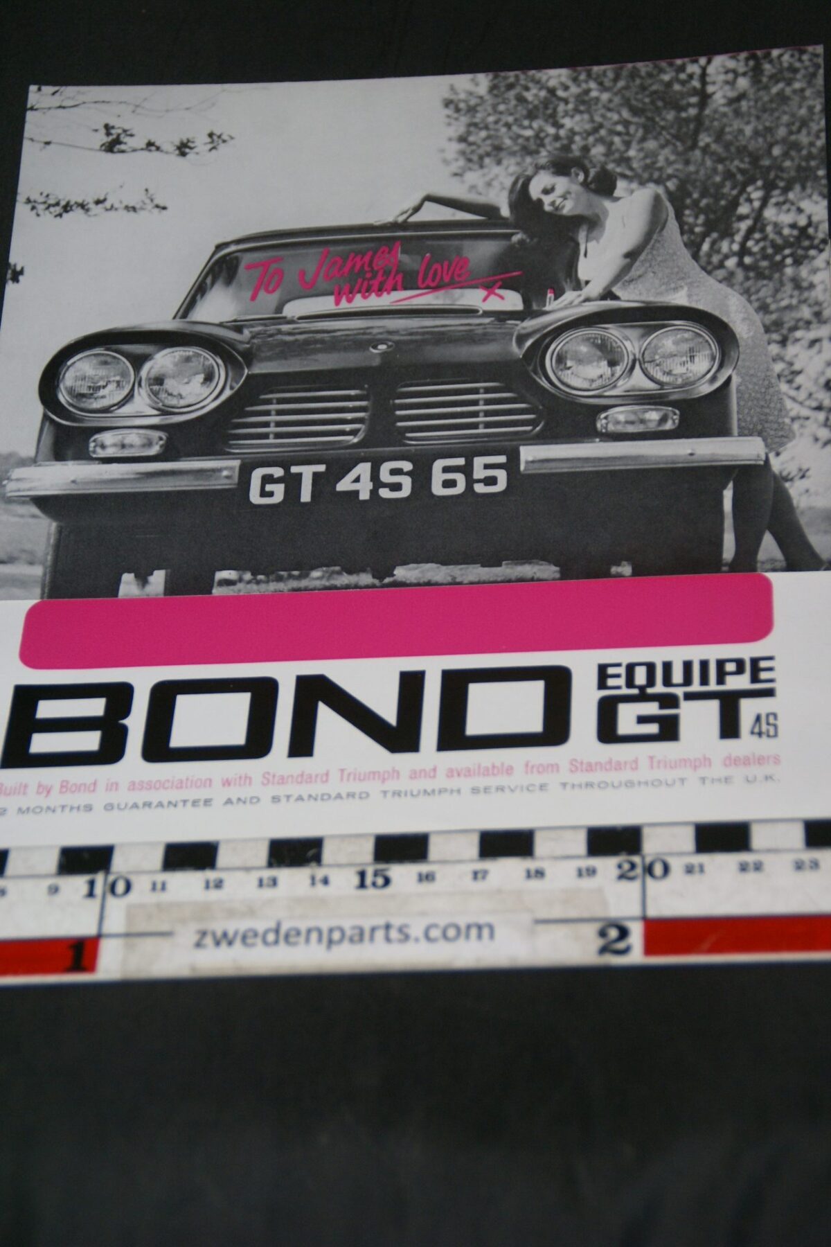 DSC05290 brochure Bond Equipe GT4S