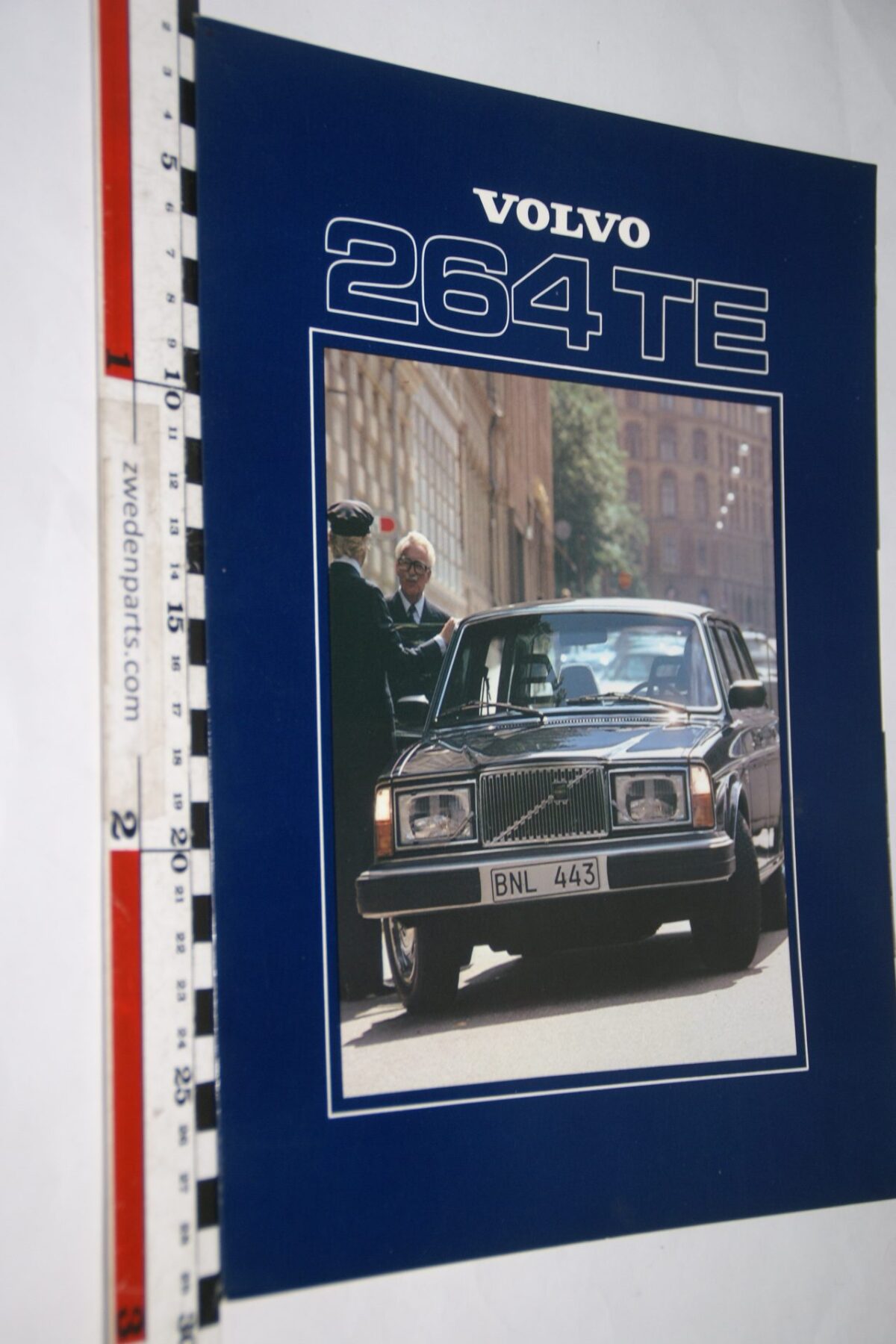 DSC05570 1979 brochure Volvo 264 TE nr ASP-PV 6818 Engels