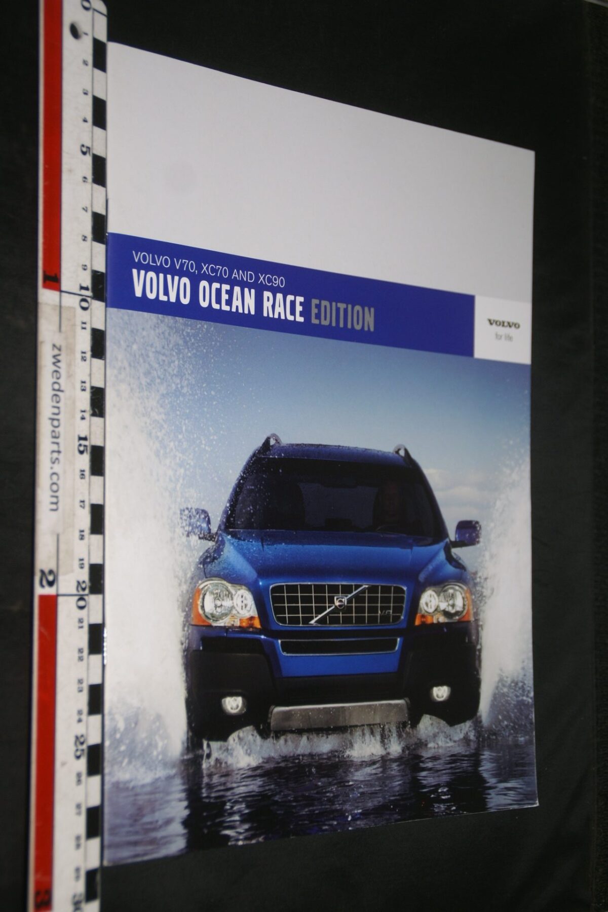 DSC06054 2006 brochure Volvo XC90 Ocean Race nr. MSPV 527-4623