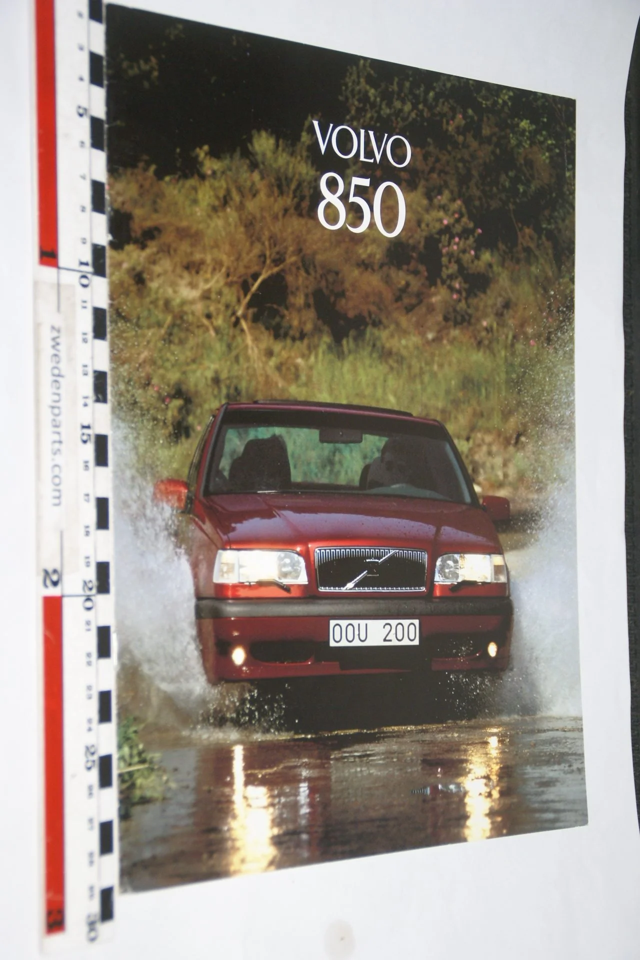 DSC06278 1995 brochure Volvo 850 nr MSPV 6551