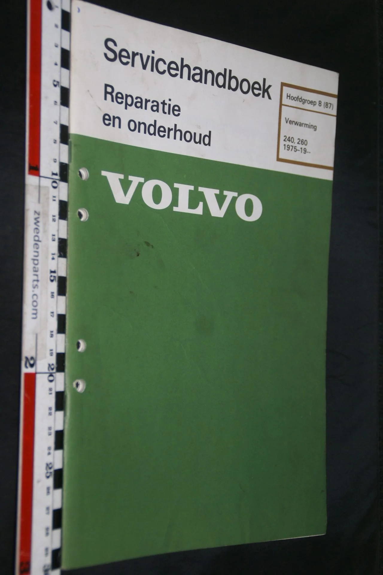 DSC06709 1981 origineel Volvo 240, 260 servicehandboek  8 (87) verwarming 1 van 800 TP 30286-1