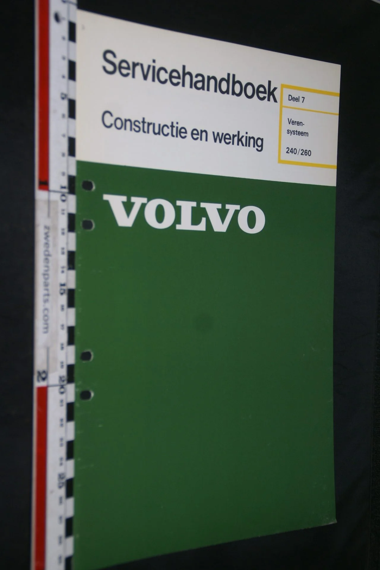 DSC06715 1977 origineel Volvo 240, 260 servicehandboek  7 verensysteem 1 van 800 TP 11655-1