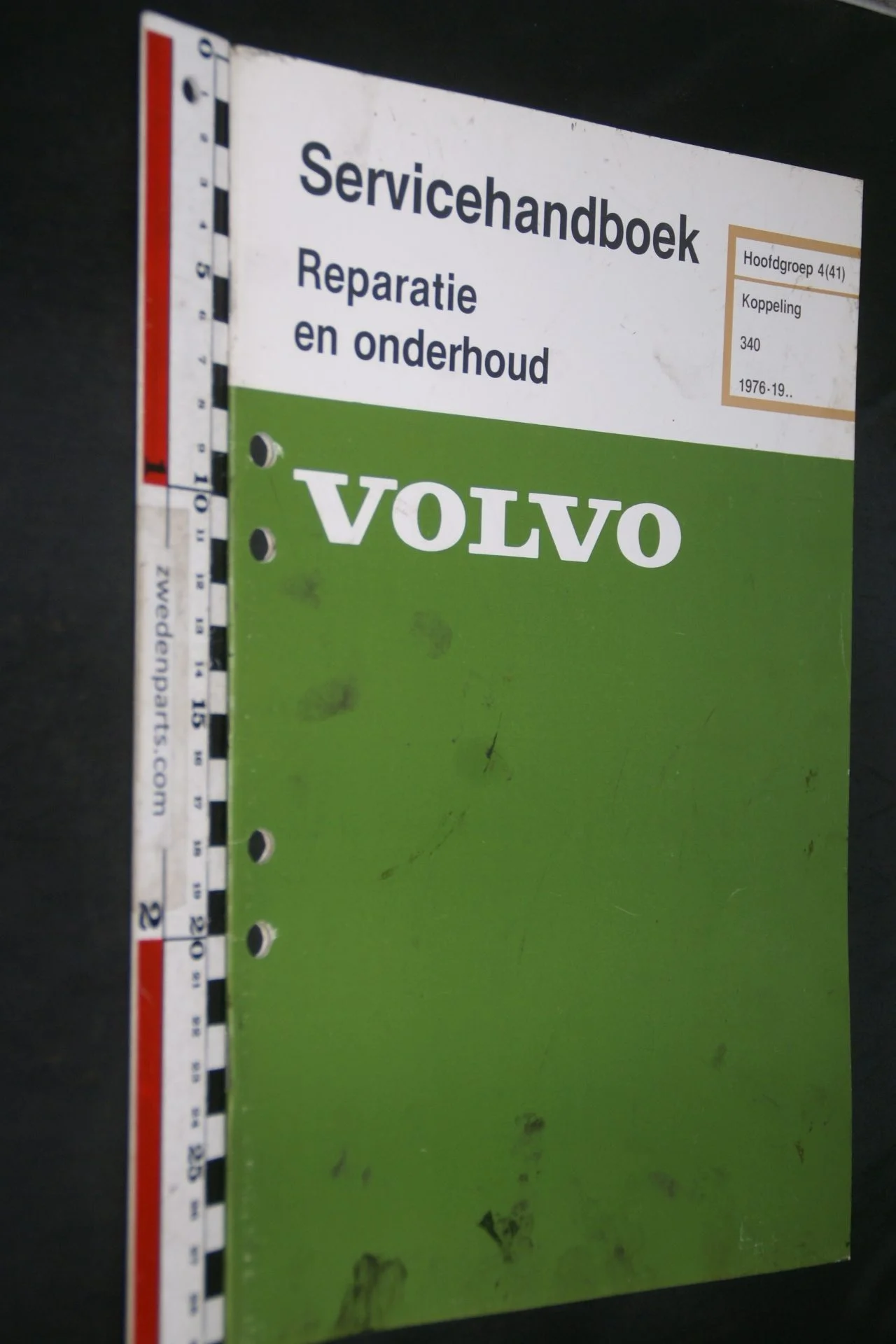 DSC06800 1981 origineel Volvo 340 servicehandboek 4 (41) koppeling 1 van 800 TP 12429-3