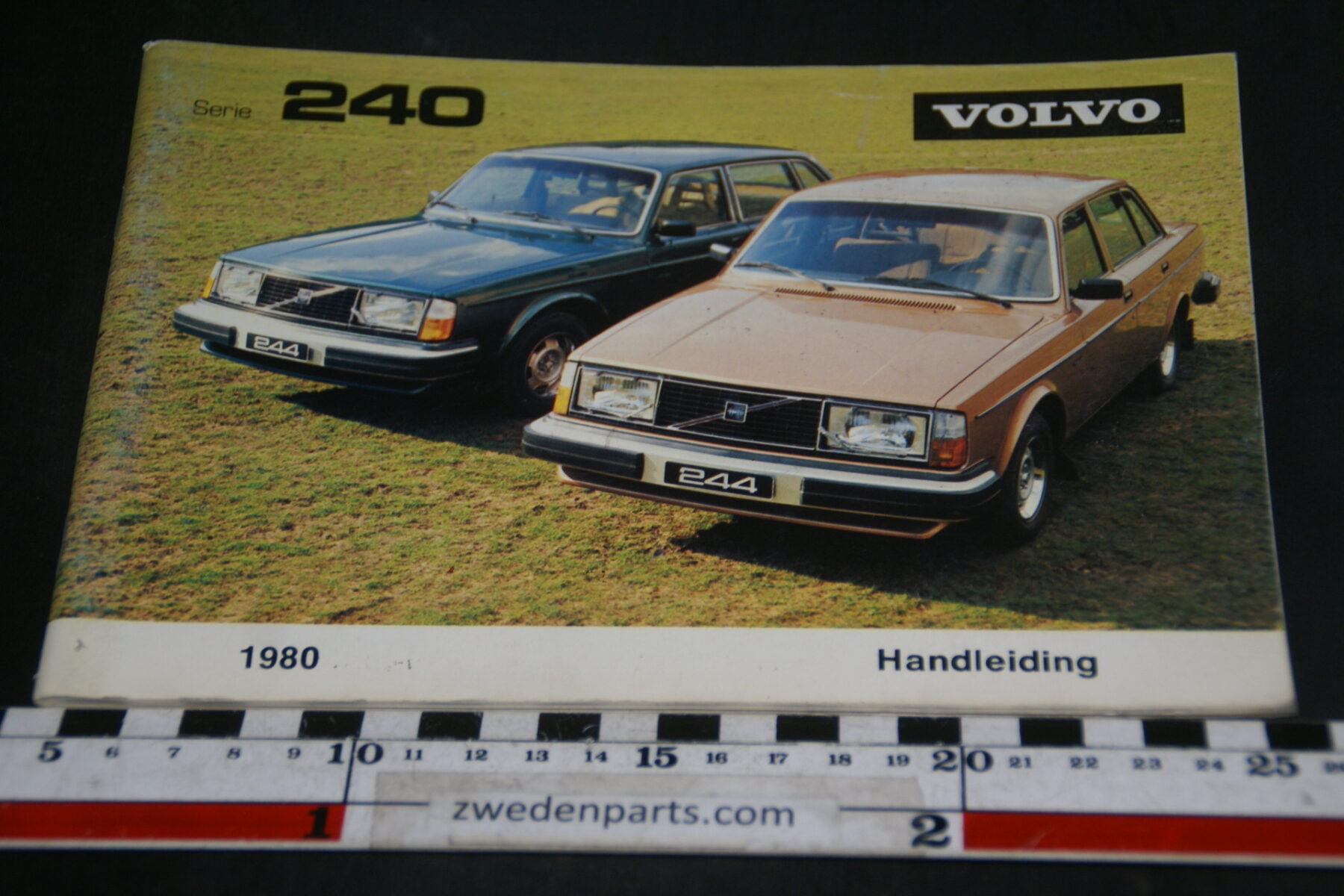DSC07026 1979 origineel Volvo 240  handleiding TP 1887-1