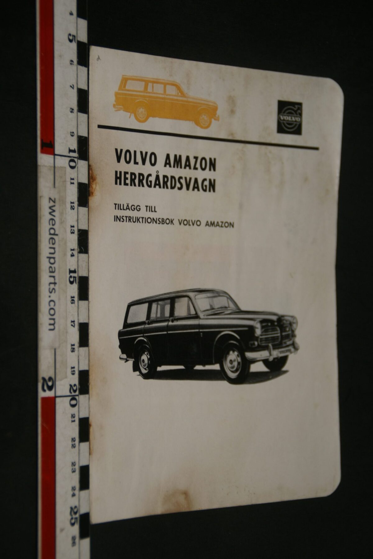 DSC07108 1968 origineel Volvo 220  instruktionsbok 1 van 4.000 Svenskt TP 121-12
