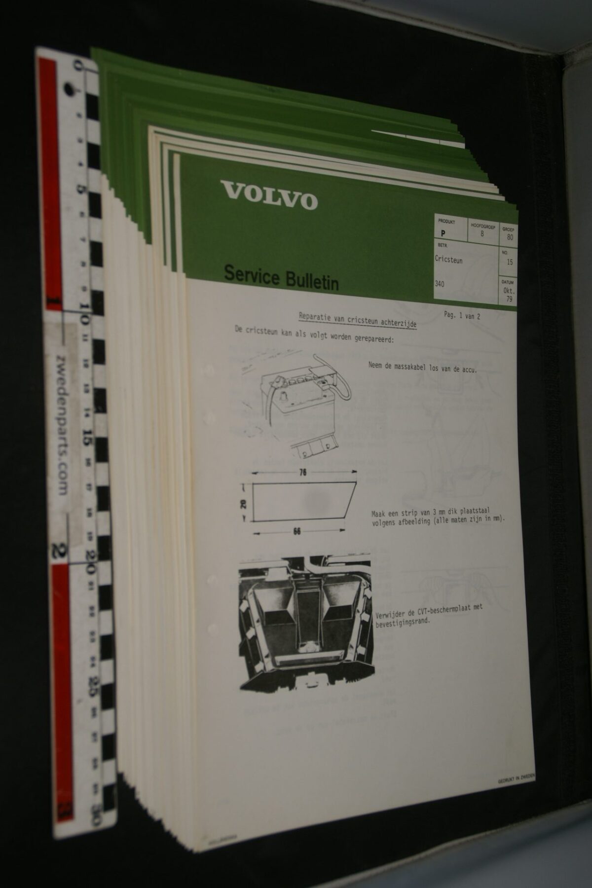 DSC07206 1979 origineel Volvo 340 servicebulletin  8 carosserie ca 30 bladzijden
