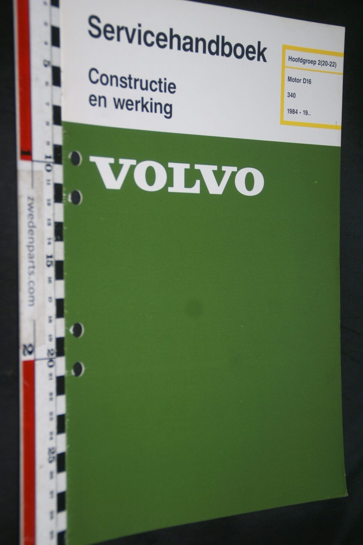 DSC07248 1985 origineel Volvo 340 servicehandboek  2(20-22) motor D16 1 van 900 TP 35224-1