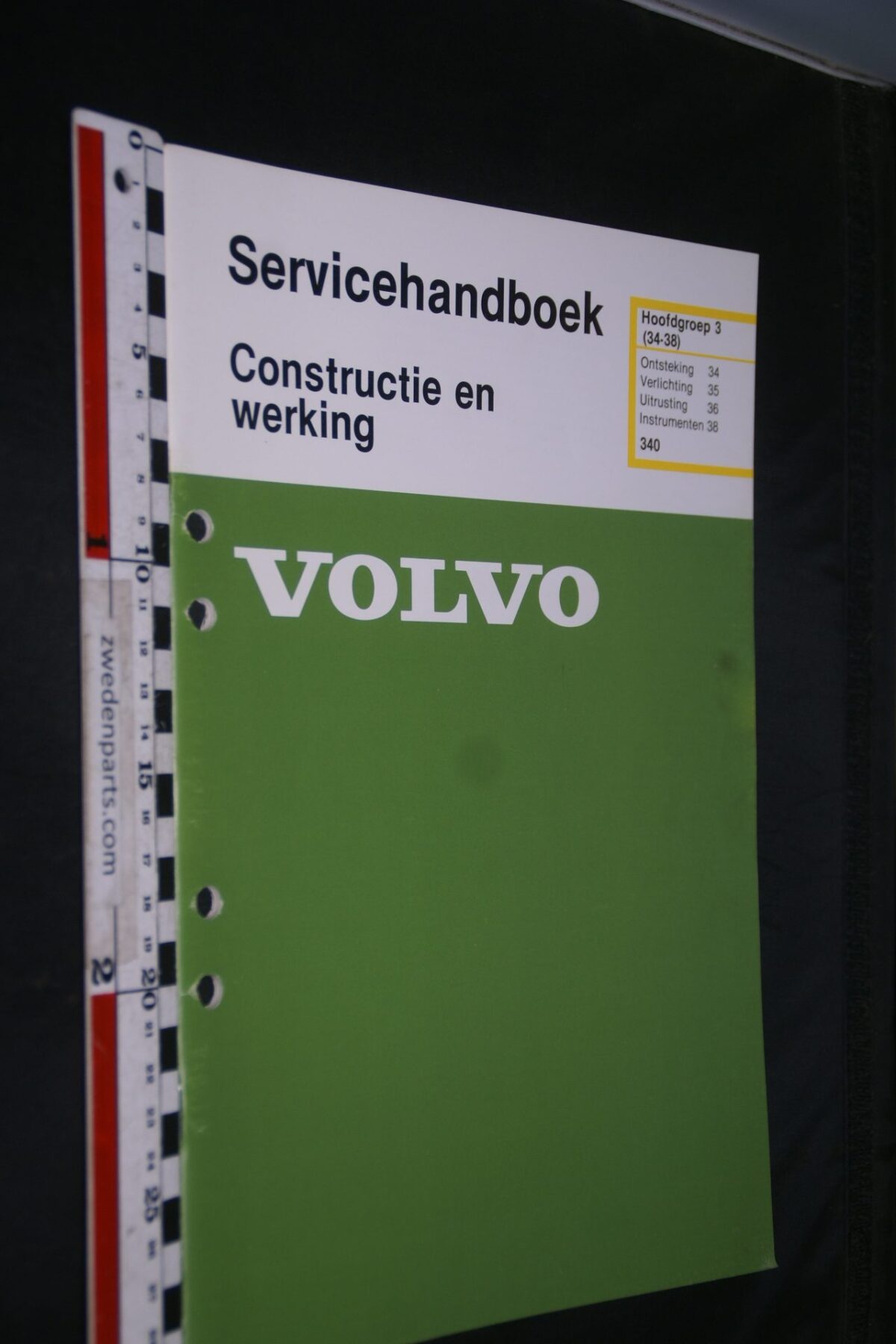 DSC07257 1981 origineel Volvo 340 servicehandboek  3(34-38) ontsteking instrumenten 1 van 800 TP 35100-1