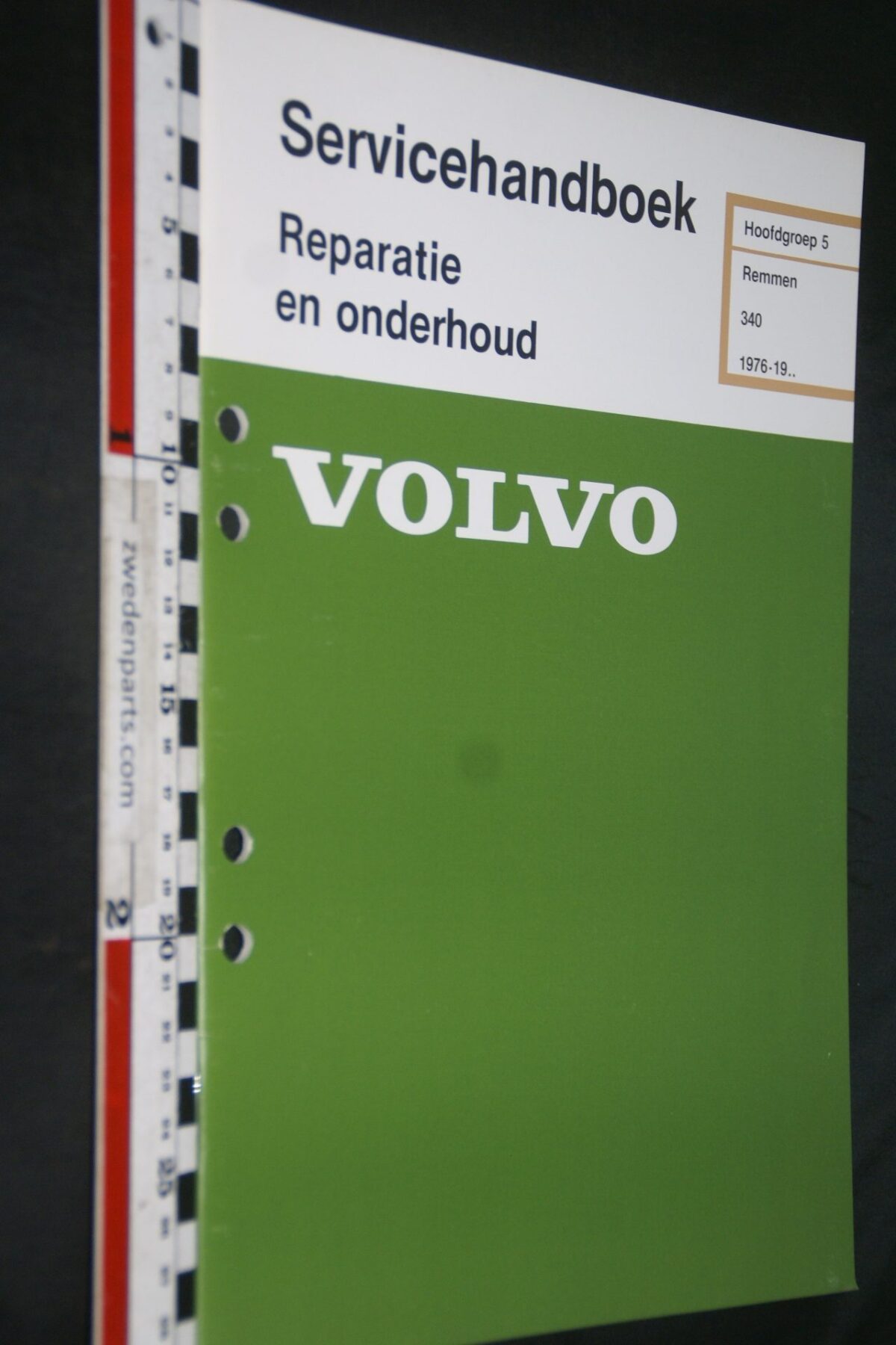 DSC07263 1981 origineel Volvo 340 servicehandboek  5 remmen 1 van 800 TP 12158-2