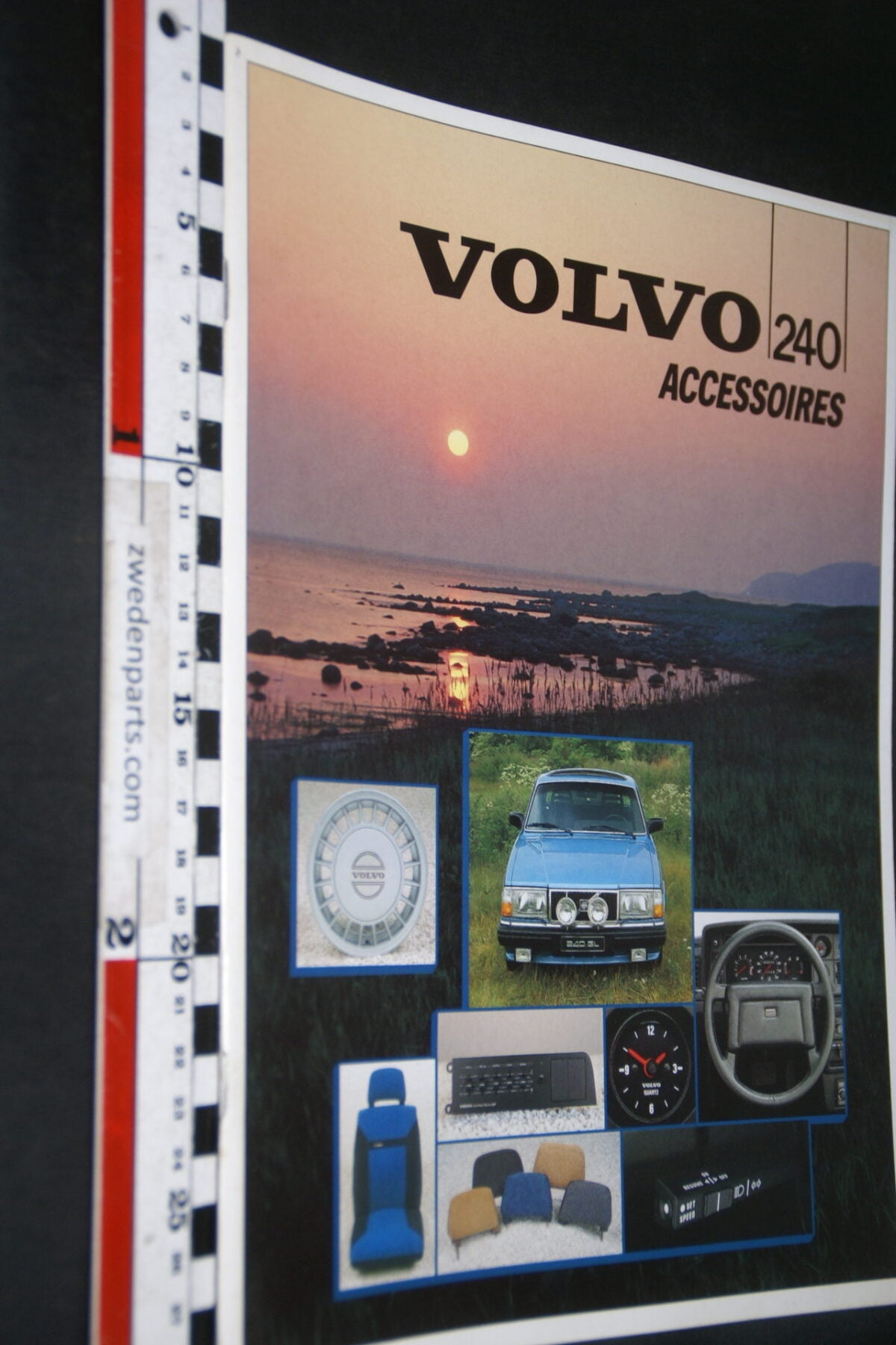 DSC07948 1985 brochure Volvo 240 accessoires nr RSP 39720