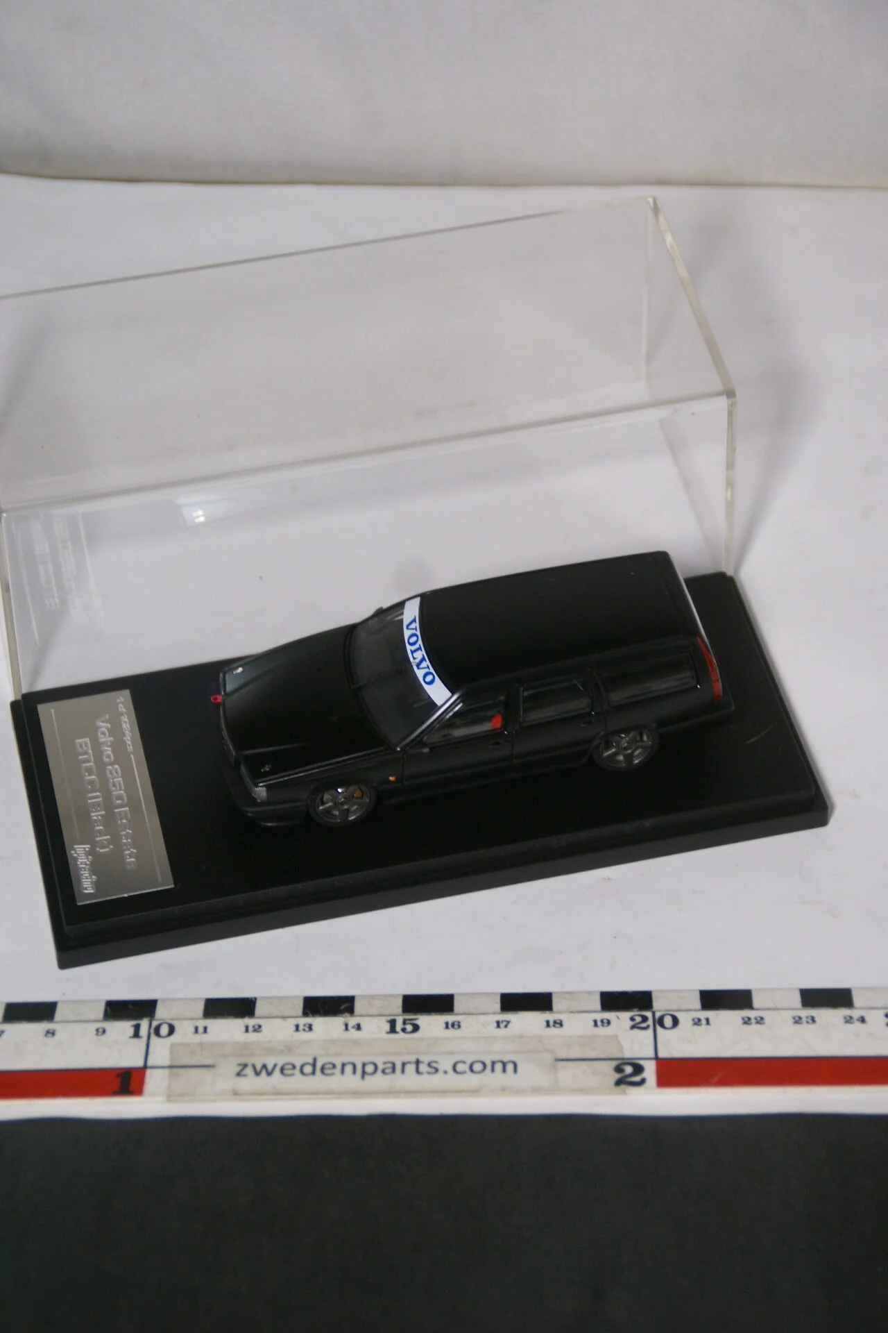 DSC08806 Miniatuur HPI Racing Volvo 850 Estate BTTC zwart 1 op 43 MB